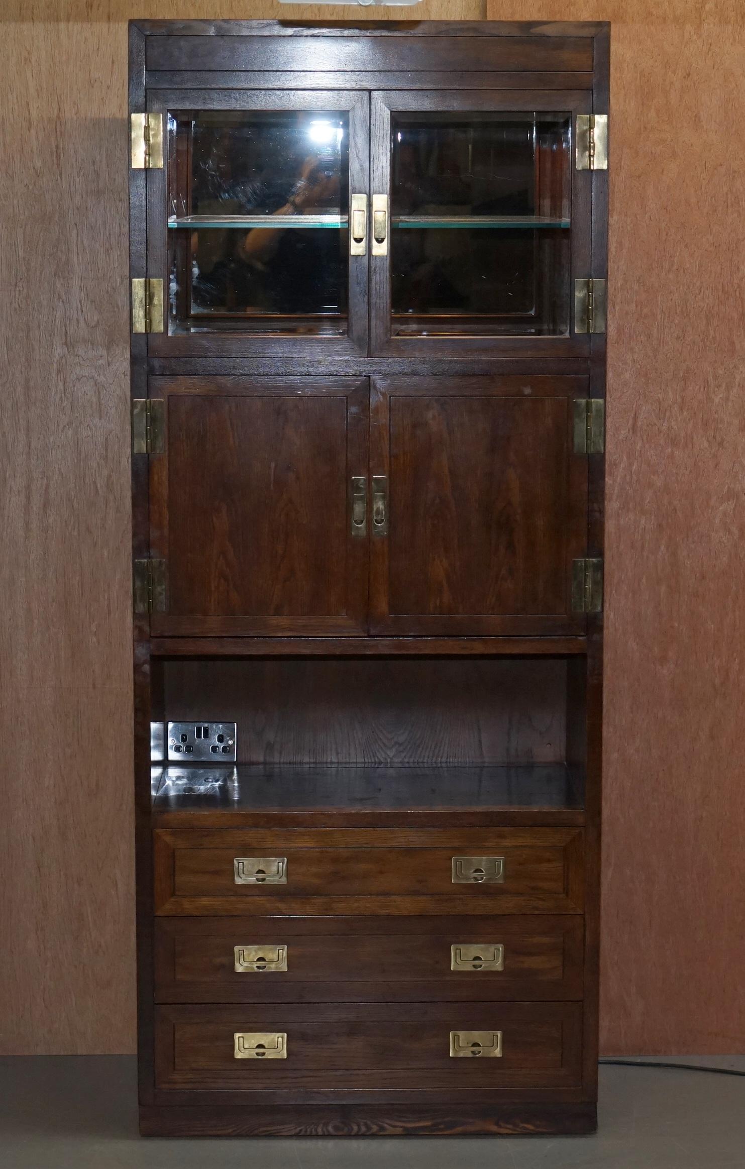Hand-Crafted Pair of Hendredon Military Campaign Display Drinks Cabinets Spotlights & Power