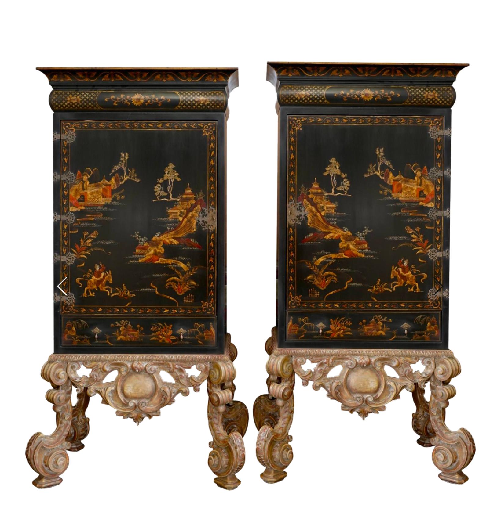 20th Century Pair of Hendrix Allardyce 18c Style Georgian Chinoiserie Giltwood Cabinets  For Sale