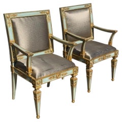 Par de sillones pintados de estilo veneciano neoclásico de Hendrix Allardyce