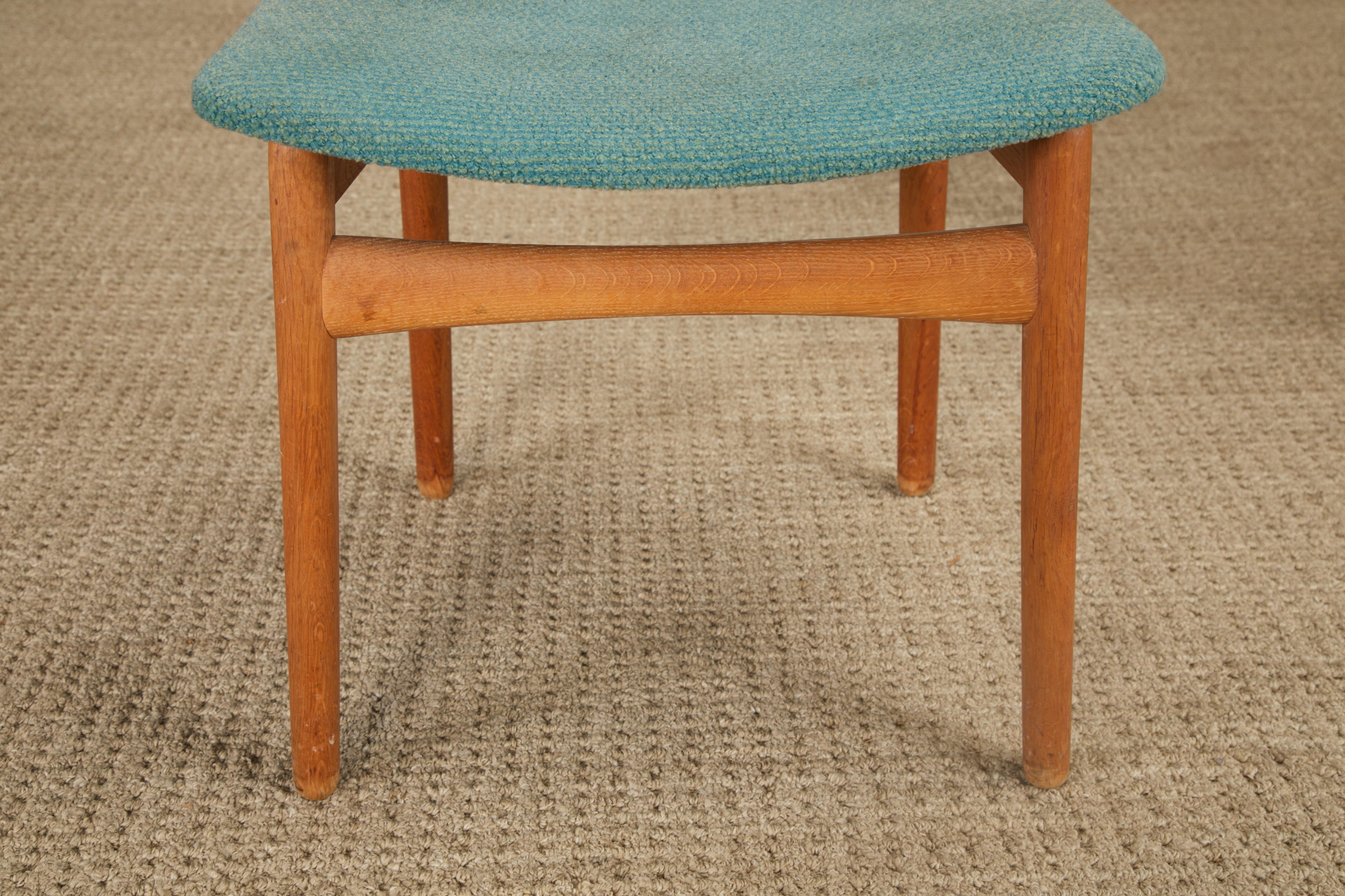 Paire de chaises en teck Henning Kjaernulf Model No 255 pour Bruno Hansen, Danemark, années 1960 en vente 3