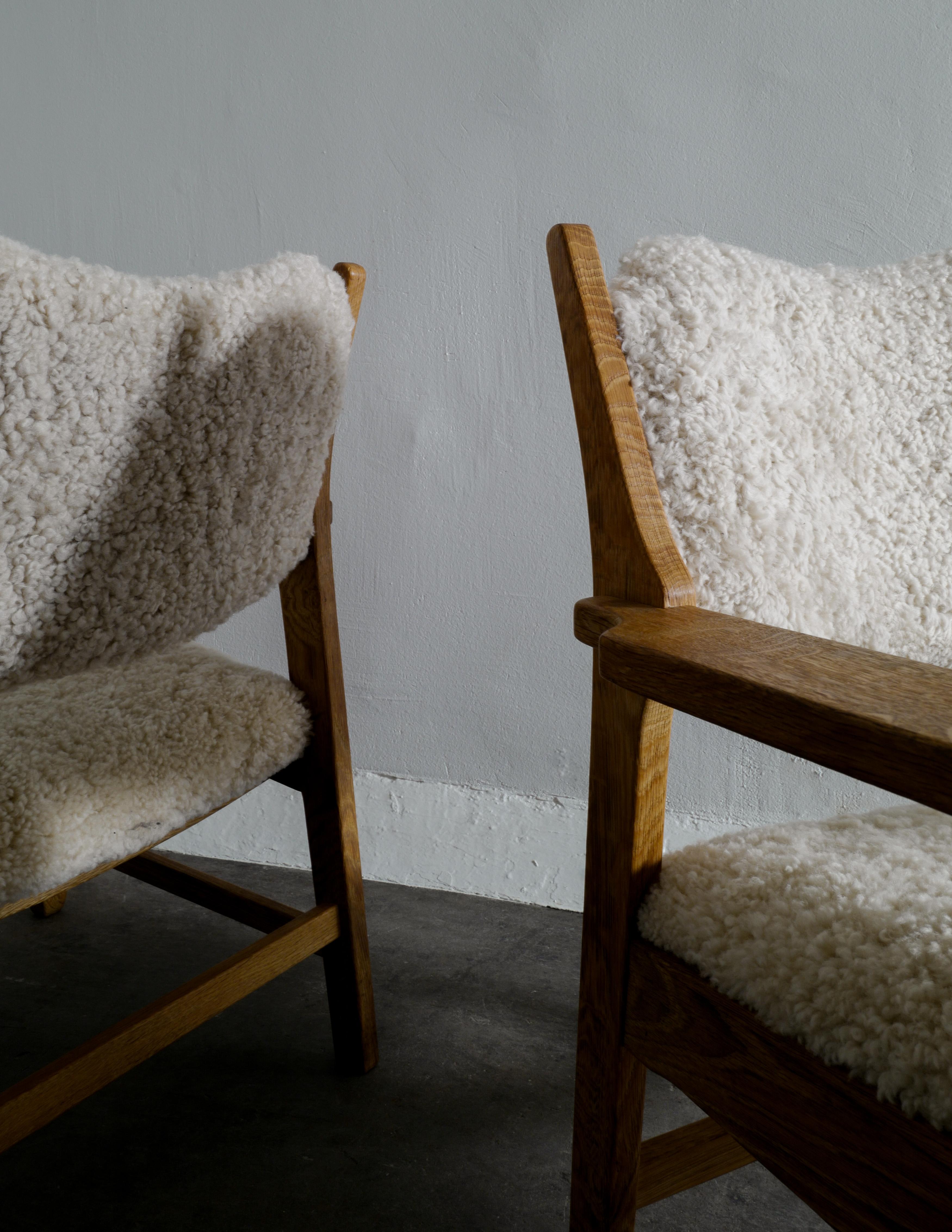 Pair of Henning Kjaernulf 