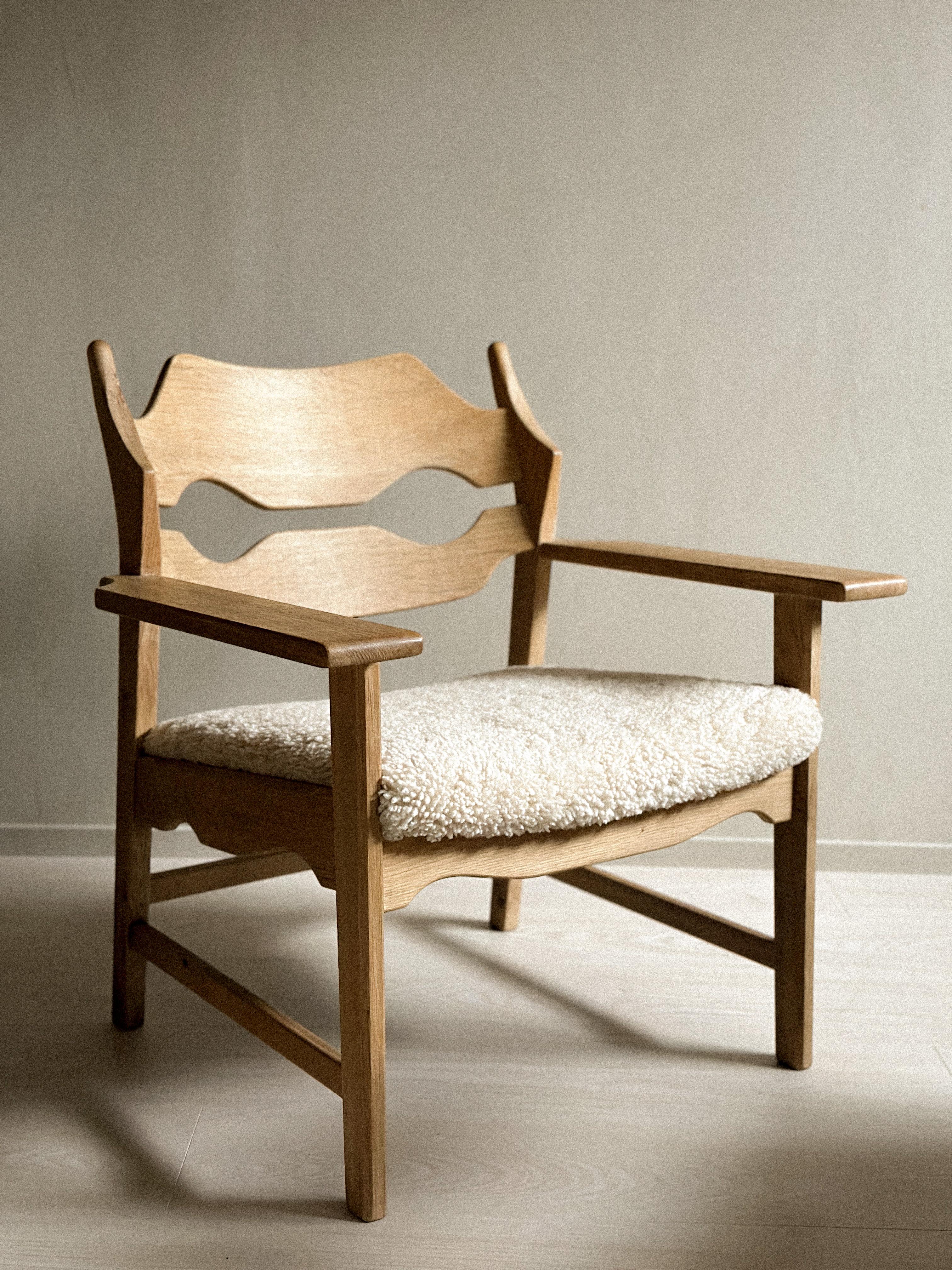 Pair of Henning Kjærnulf Razorblade Lounge Chair, Denmark 1960s  In Good Condition In Hønefoss, 30