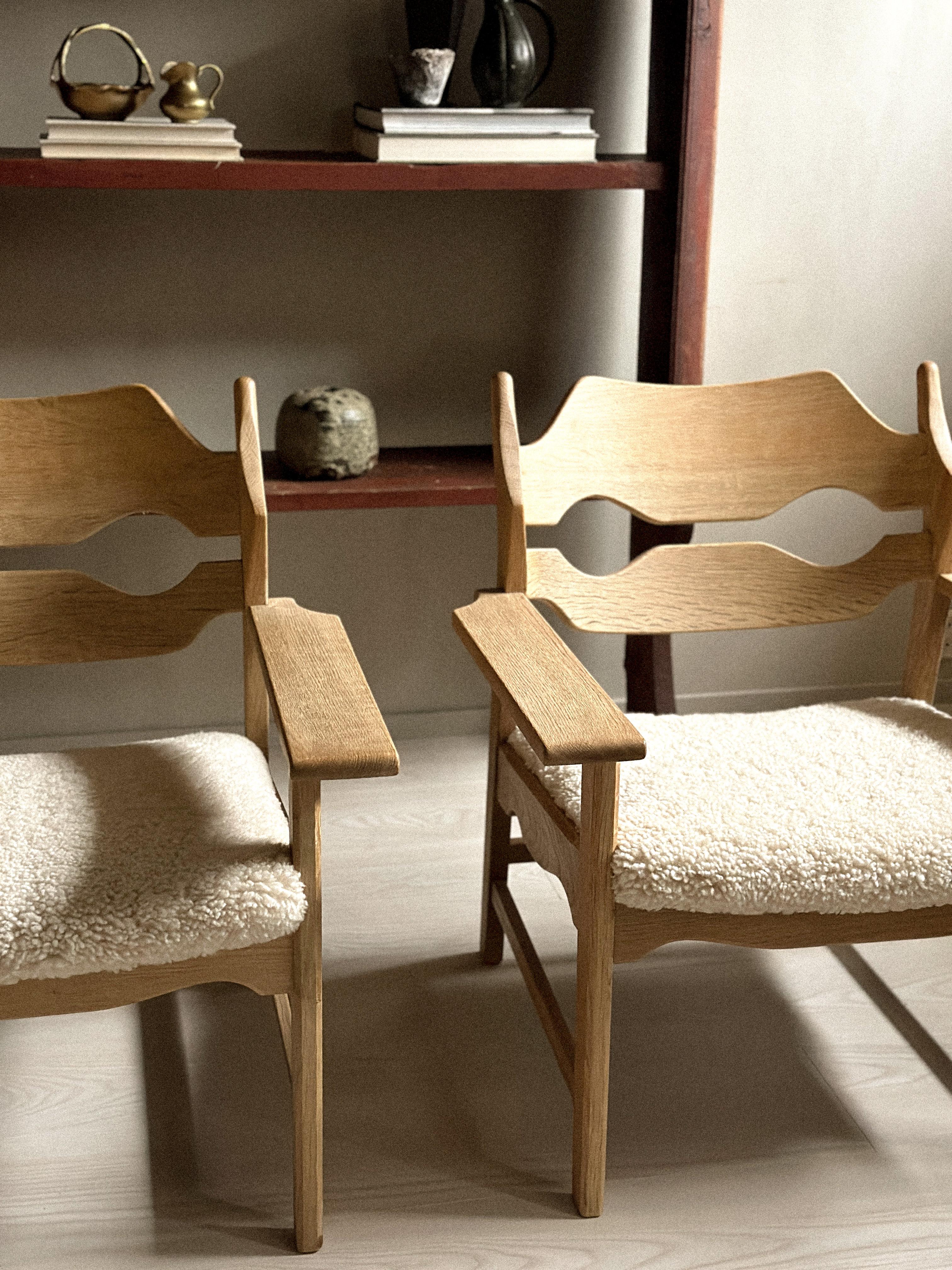 Pair of Henning Kjærnulf Razorblade Lounge Chair, Denmark 1960s  2