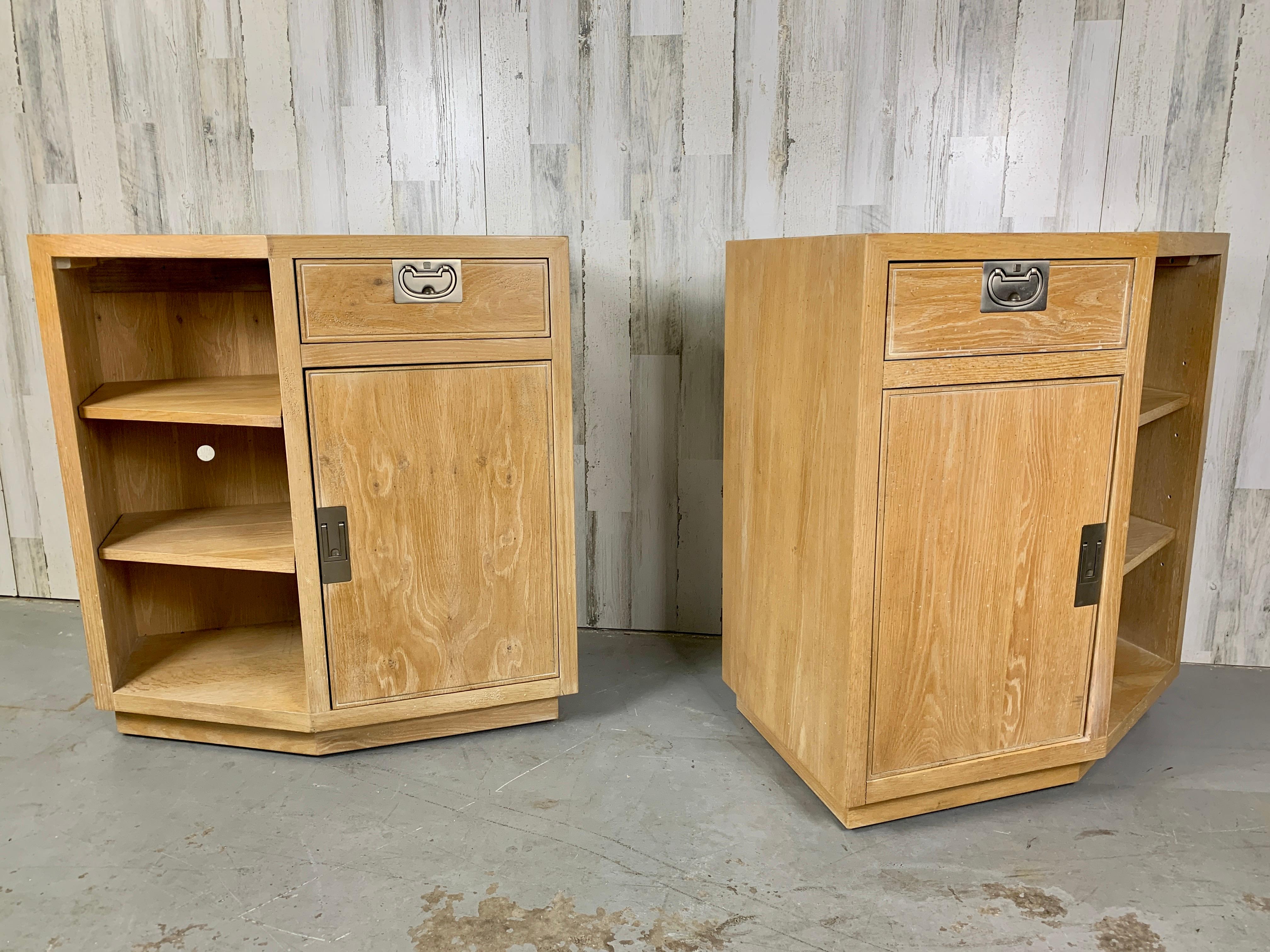 Pair of Henredon Bel Air Collection Cabinets 1