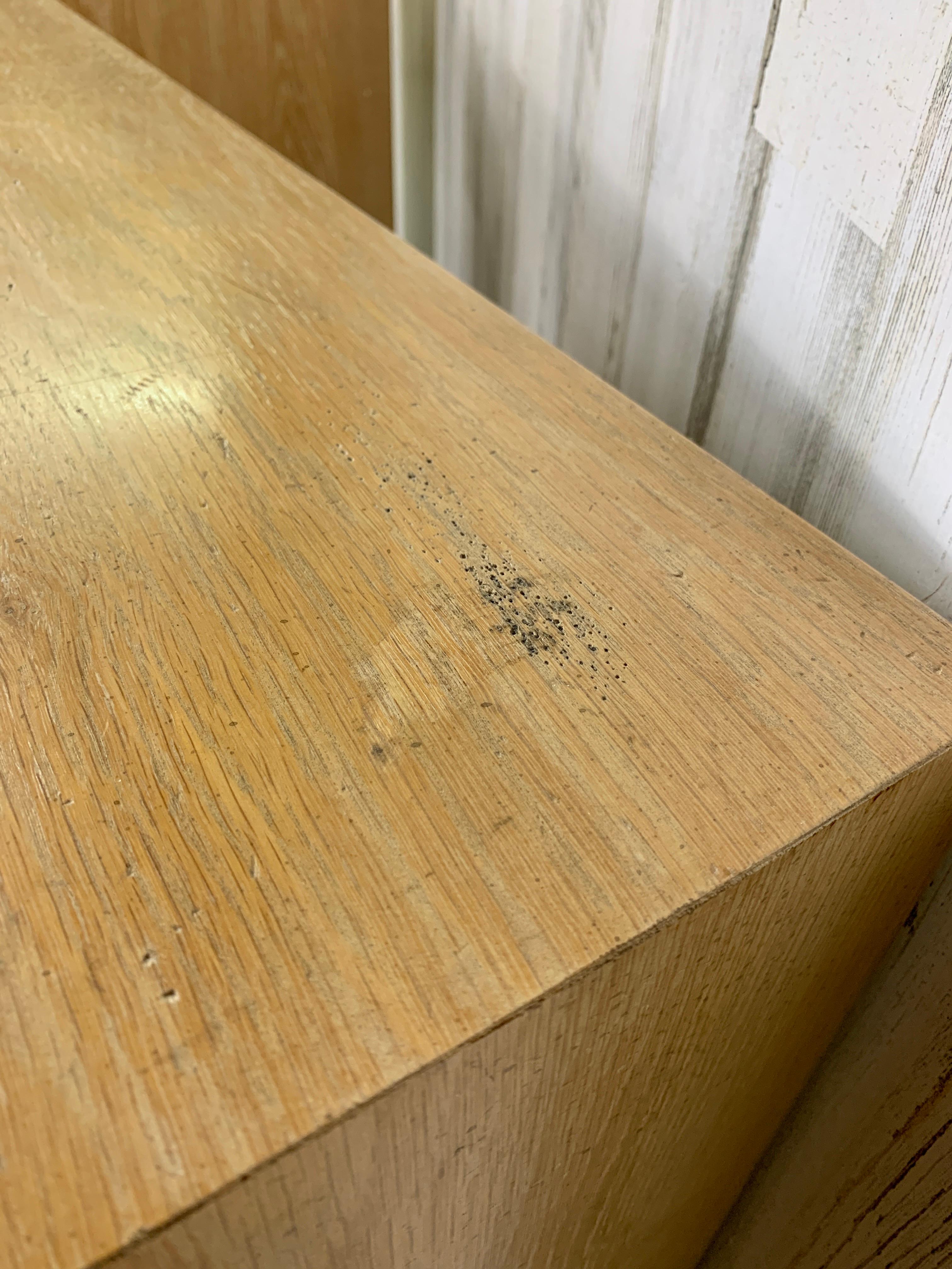 Pair of Henredon Bel Air Collection Cabinets 8