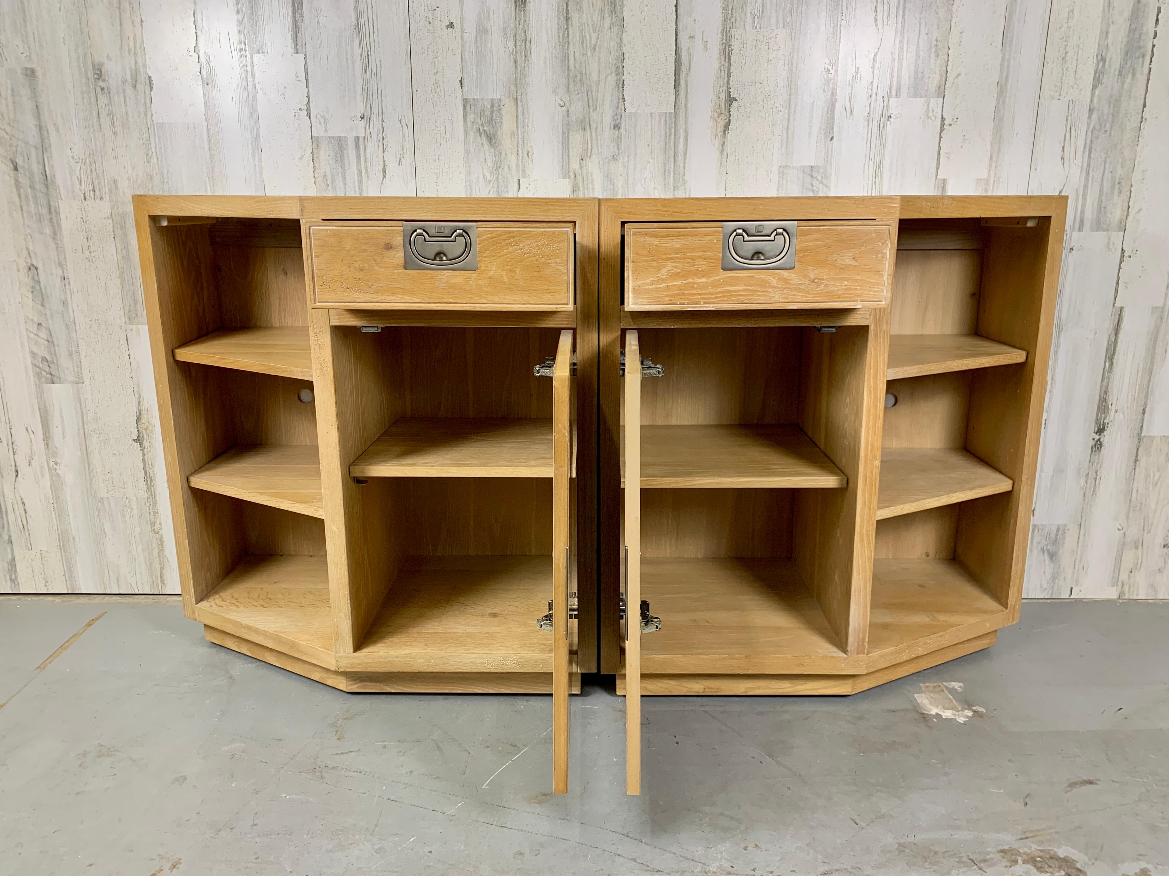 Pair of Henredon Bel Air Collection Cabinets In Good Condition In Denton, TX