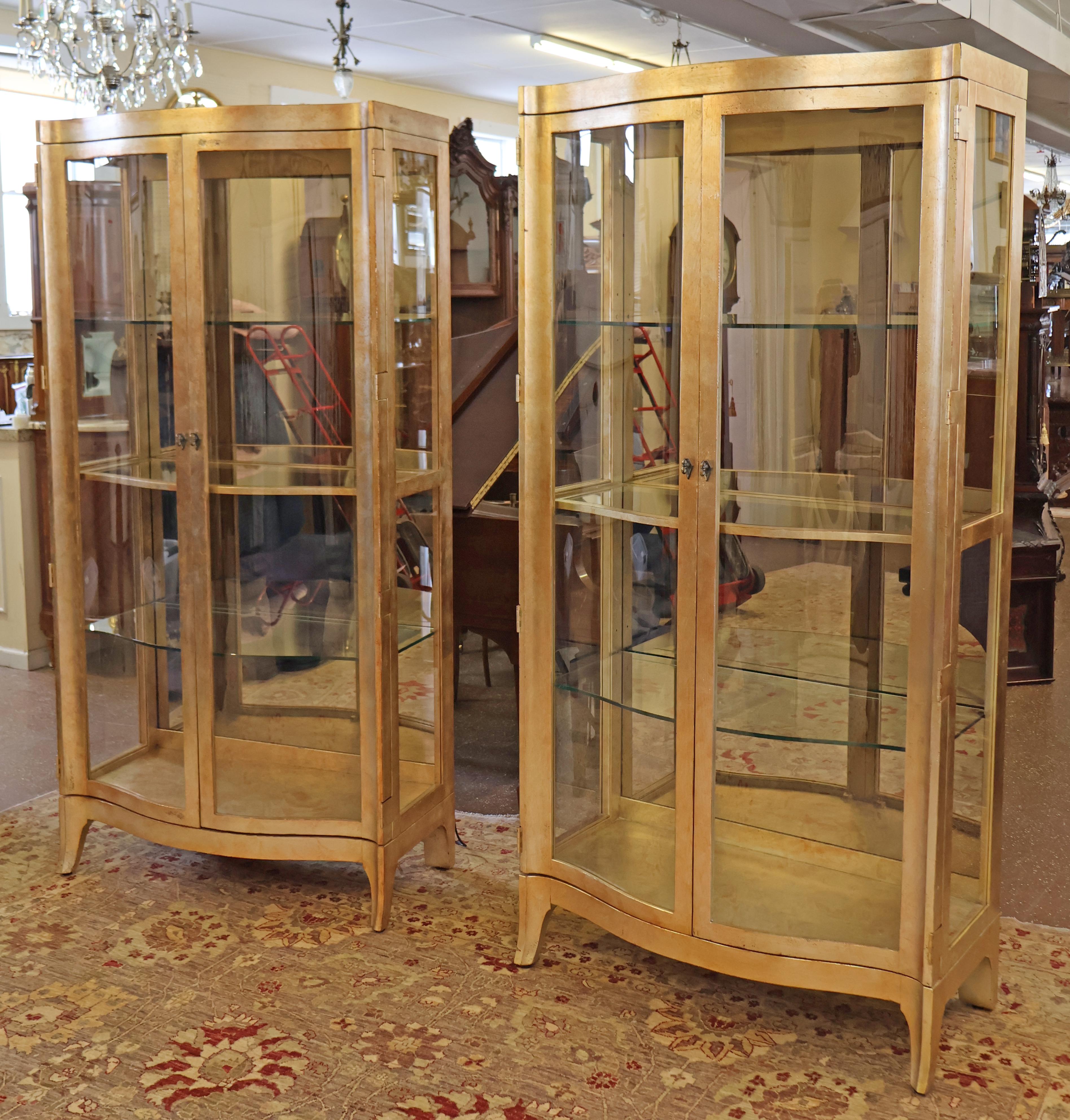 Hardwood Pair of Henredon Gold Leaf Finish China Curio Display Cabinets For Sale