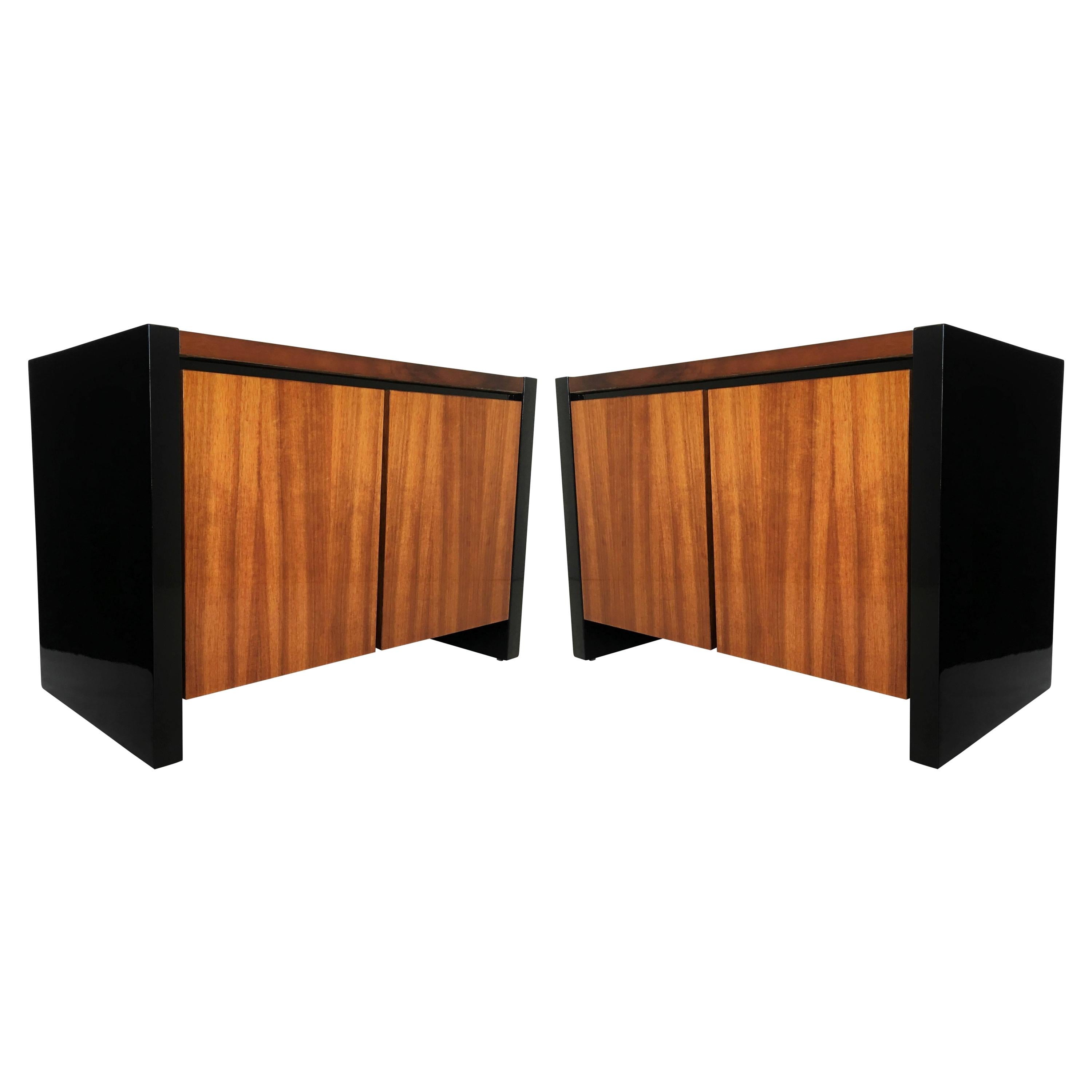 Pair of Henredon Koa Wood and Black Lacquer Nightstands or Side Tables