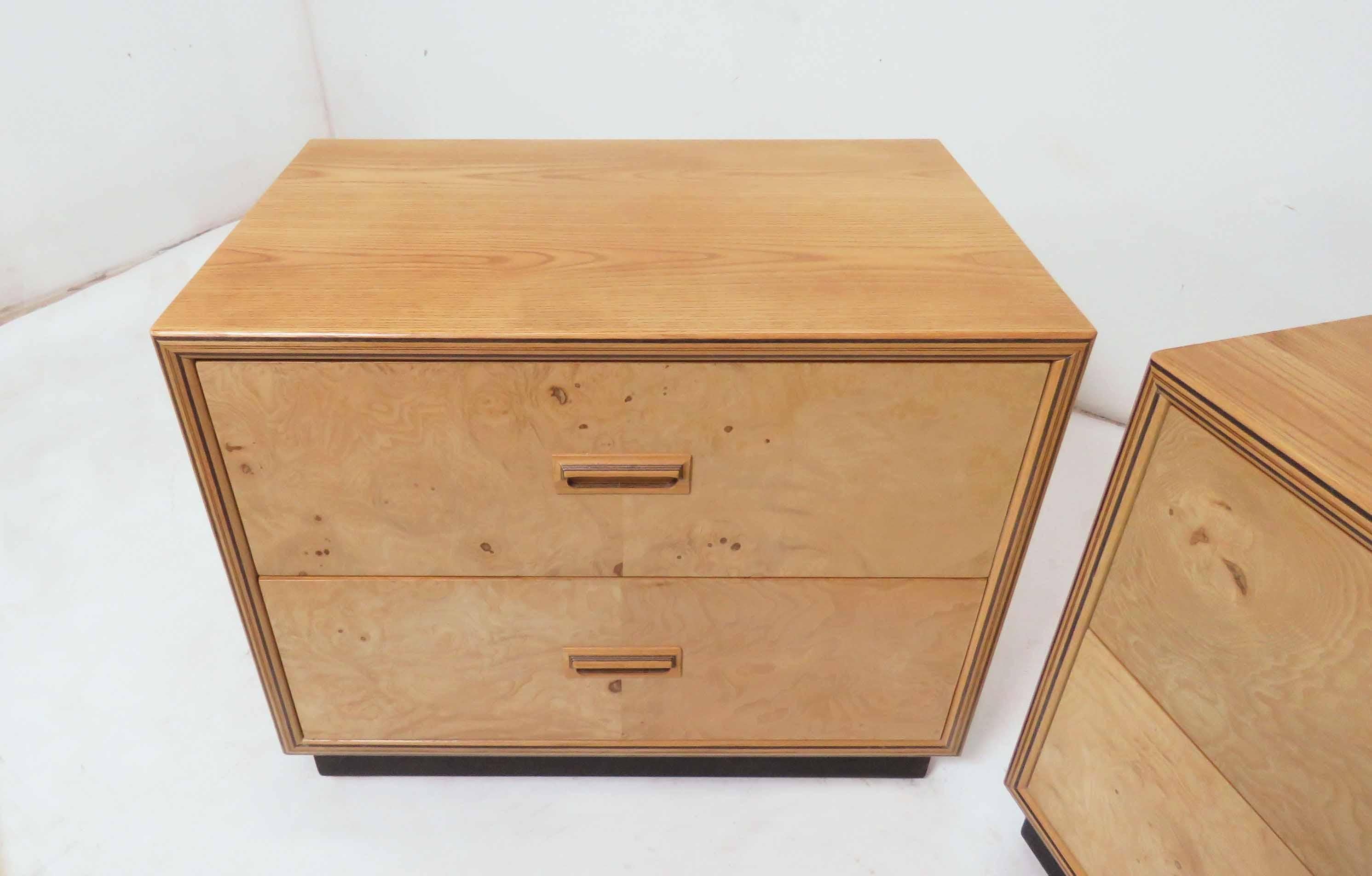 American Pair of Henredon Scene Two Burl Wood Nightstands