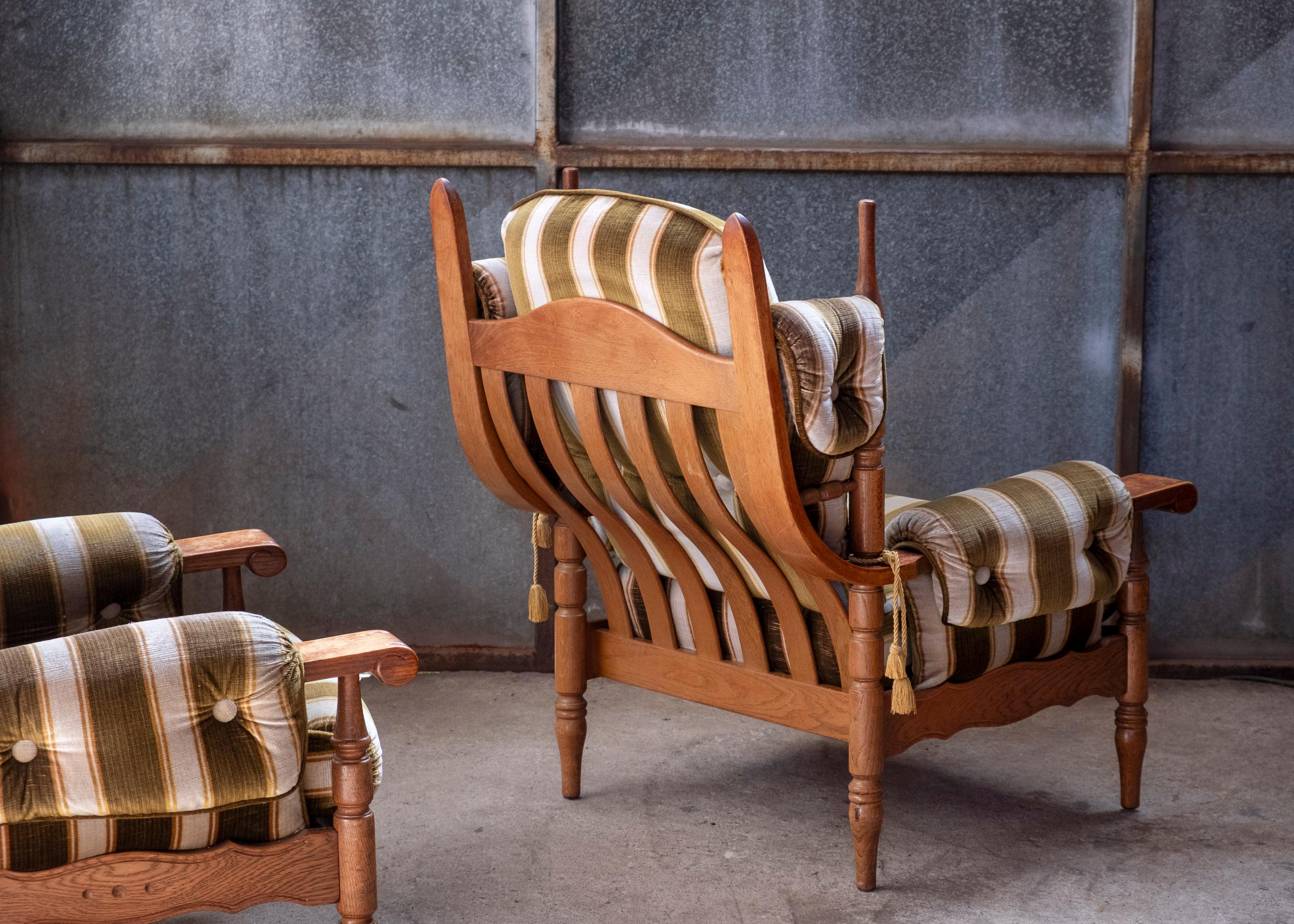 Scandinavo moderno Coppia di sedie da salotto Henry Kjærnulf in Oak, Nyrup Møbelfabrik anni '70 in vendita