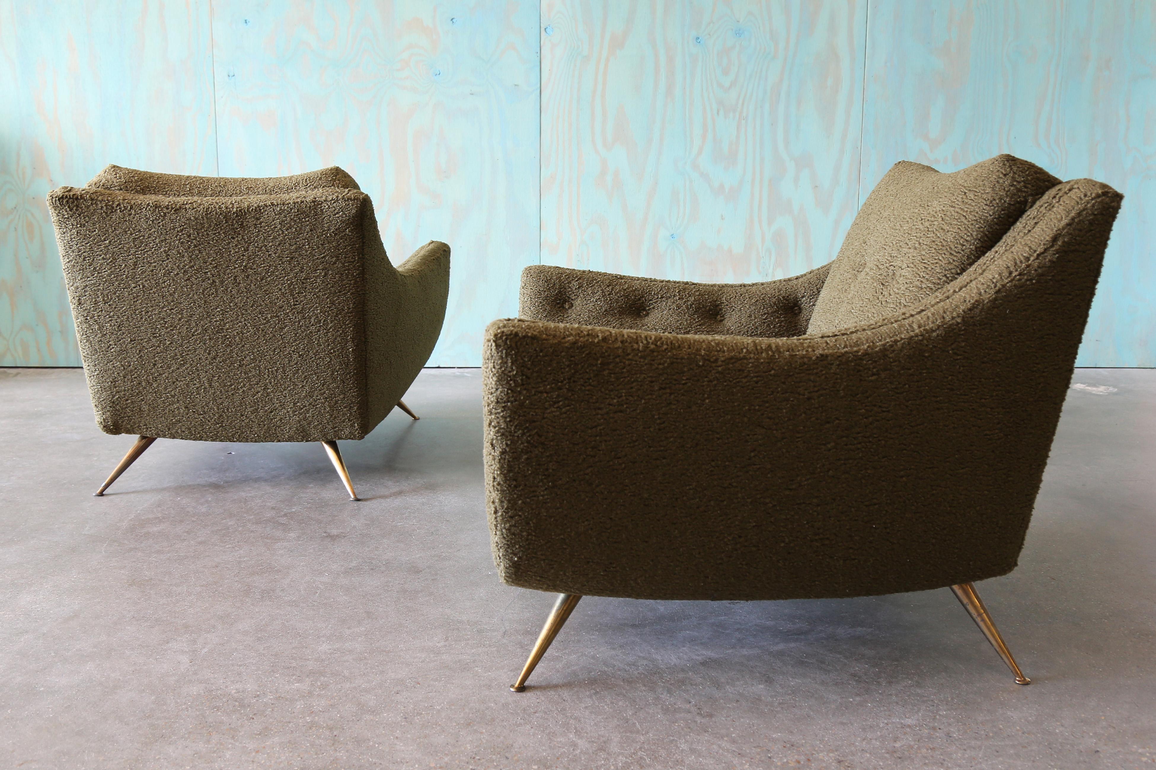 Pareja de sillones de salón Henry P Glass Verde Boucle Latón Mid Century Modern mediados del siglo XX en venta