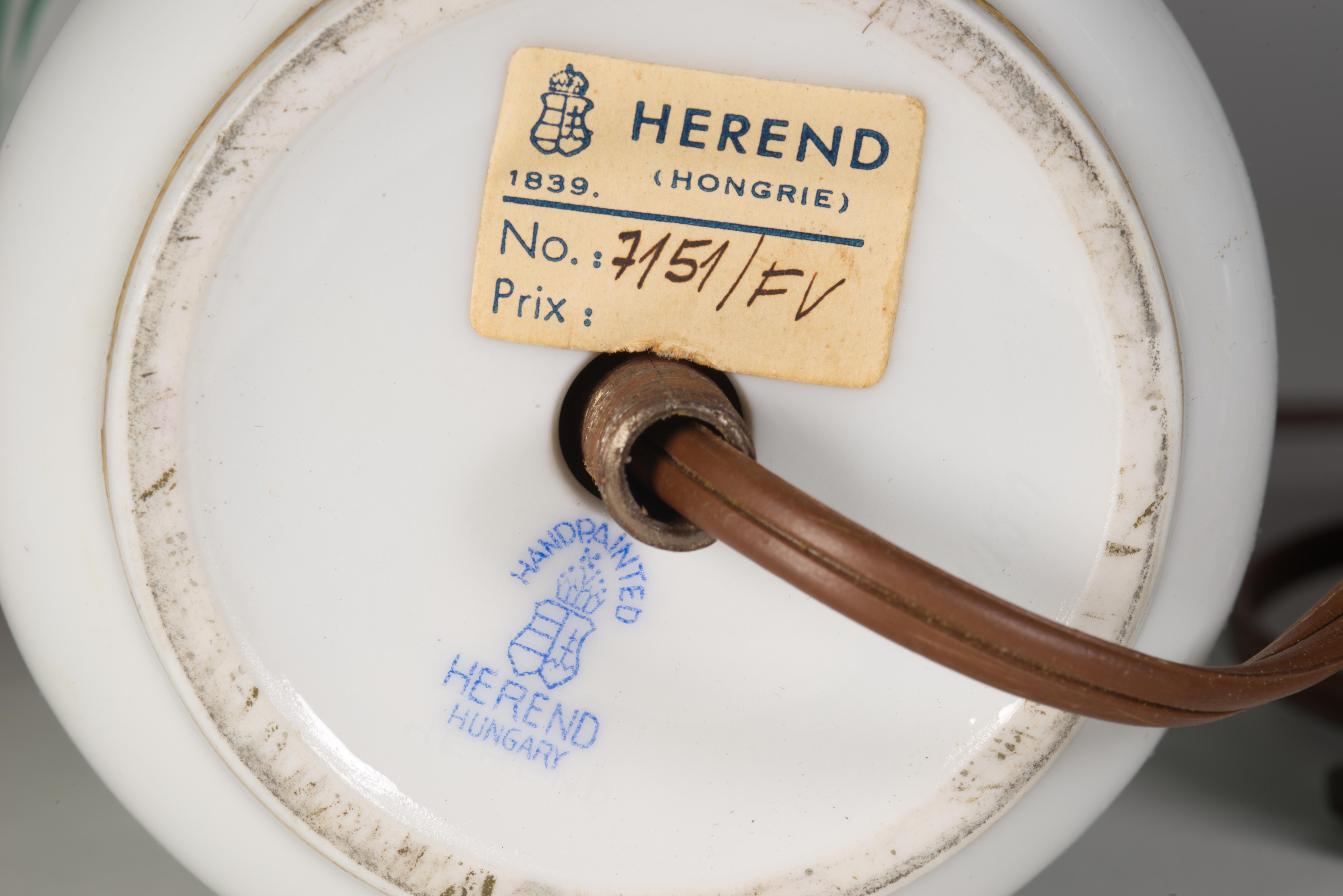 Pair of Herend Hand-painted Art Deco Porcelain Table Lamps For Sale 2