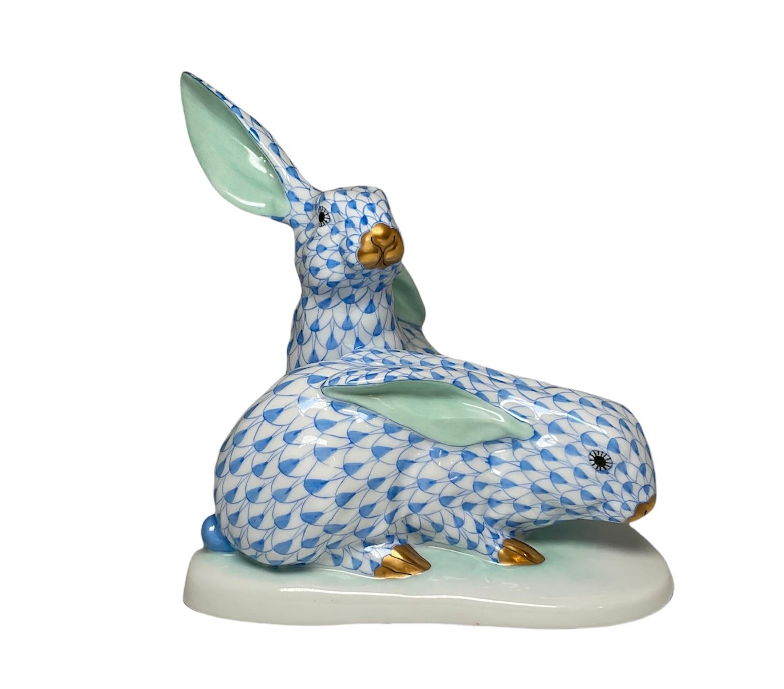 HEREND HUNGARY PAIR OF BUNNIE ON WHITE BASE 