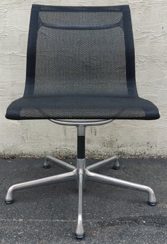 Pair of Herman Miller Eames Aluminum Group Management Side Chair Black Mesh