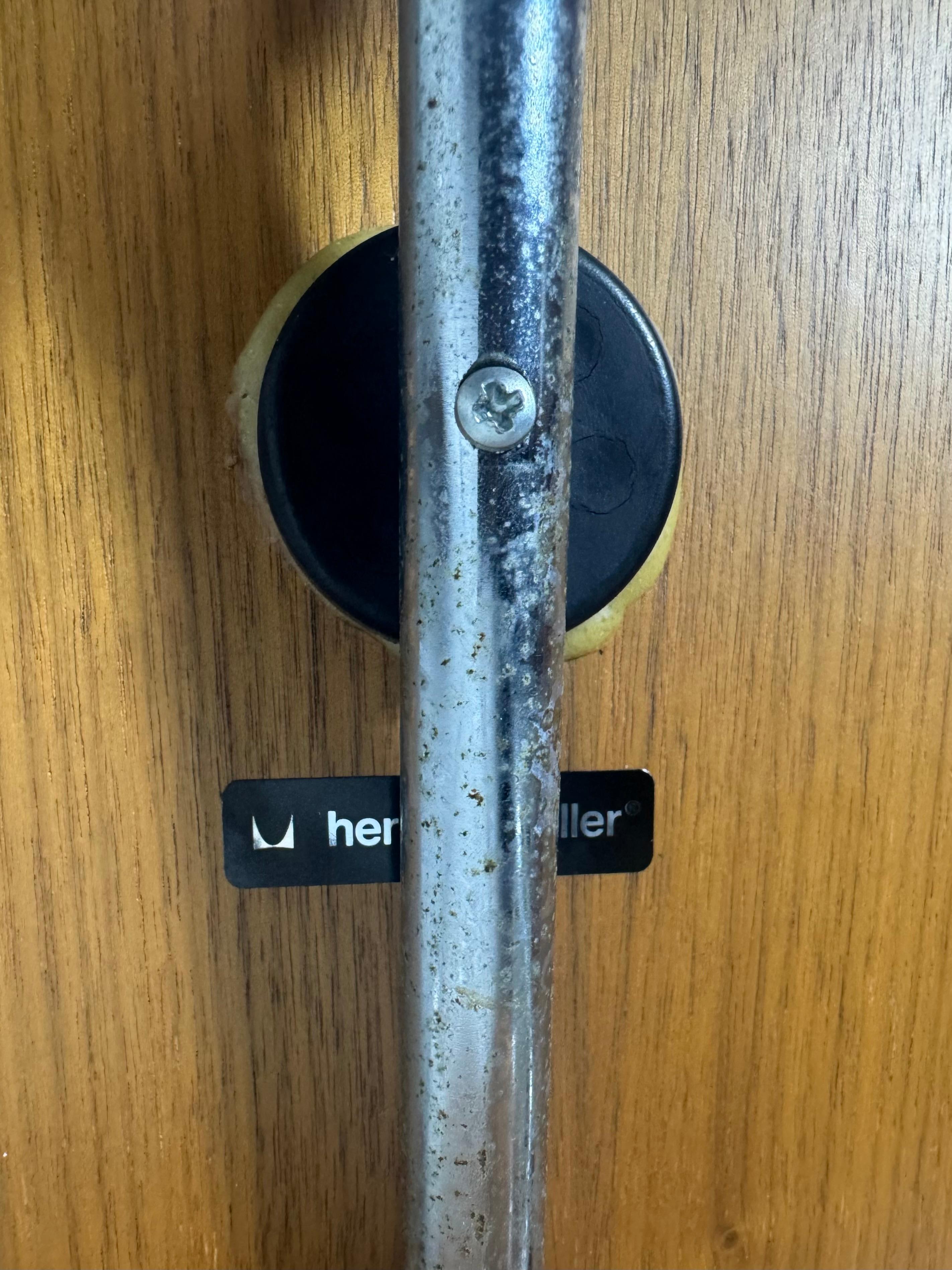 Pair of Herman Miller Eames DCM Molded Plywood / chrome Side Chair 1980s im Angebot 8