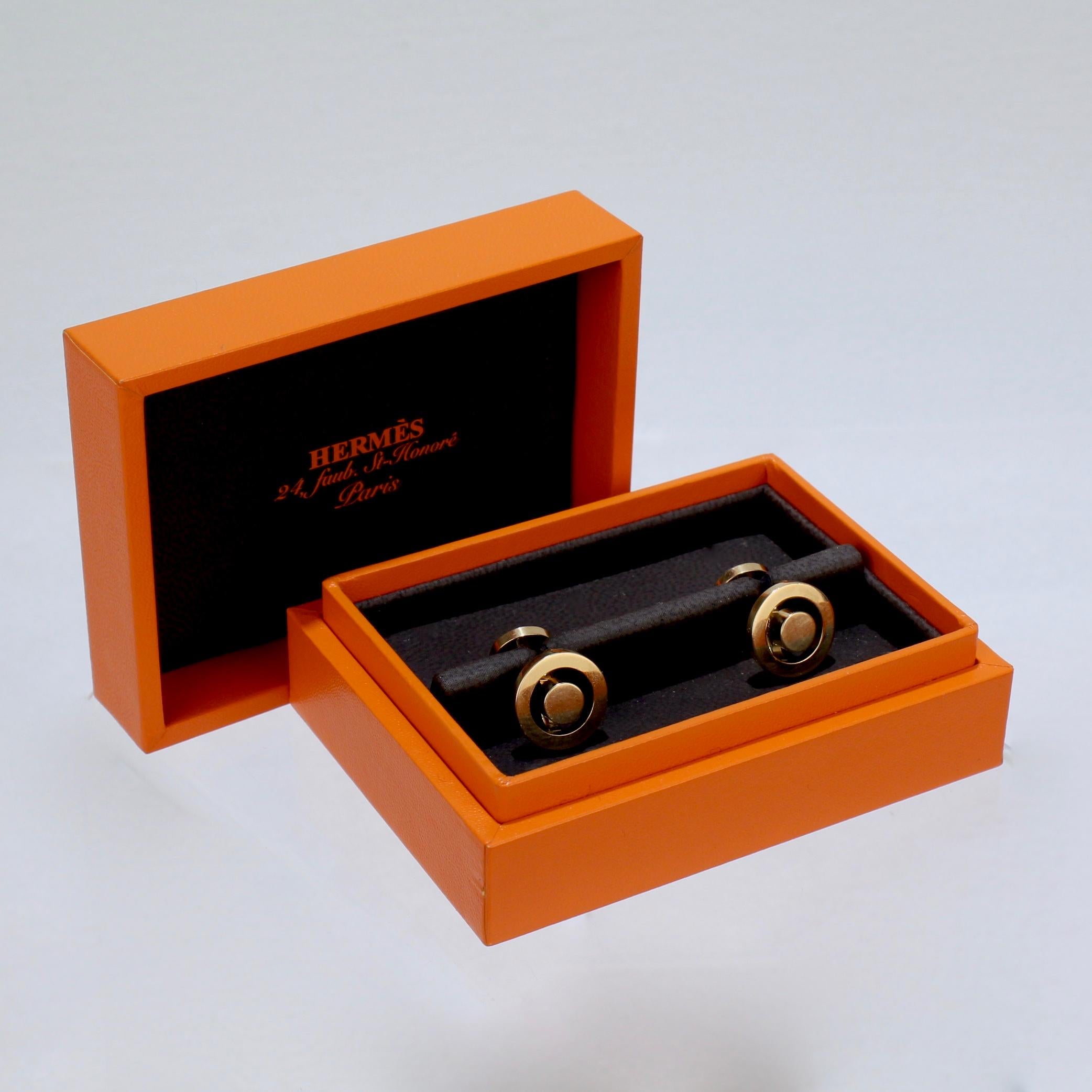 Pair of Hermes 18 Karat Gold Cufflinks 3