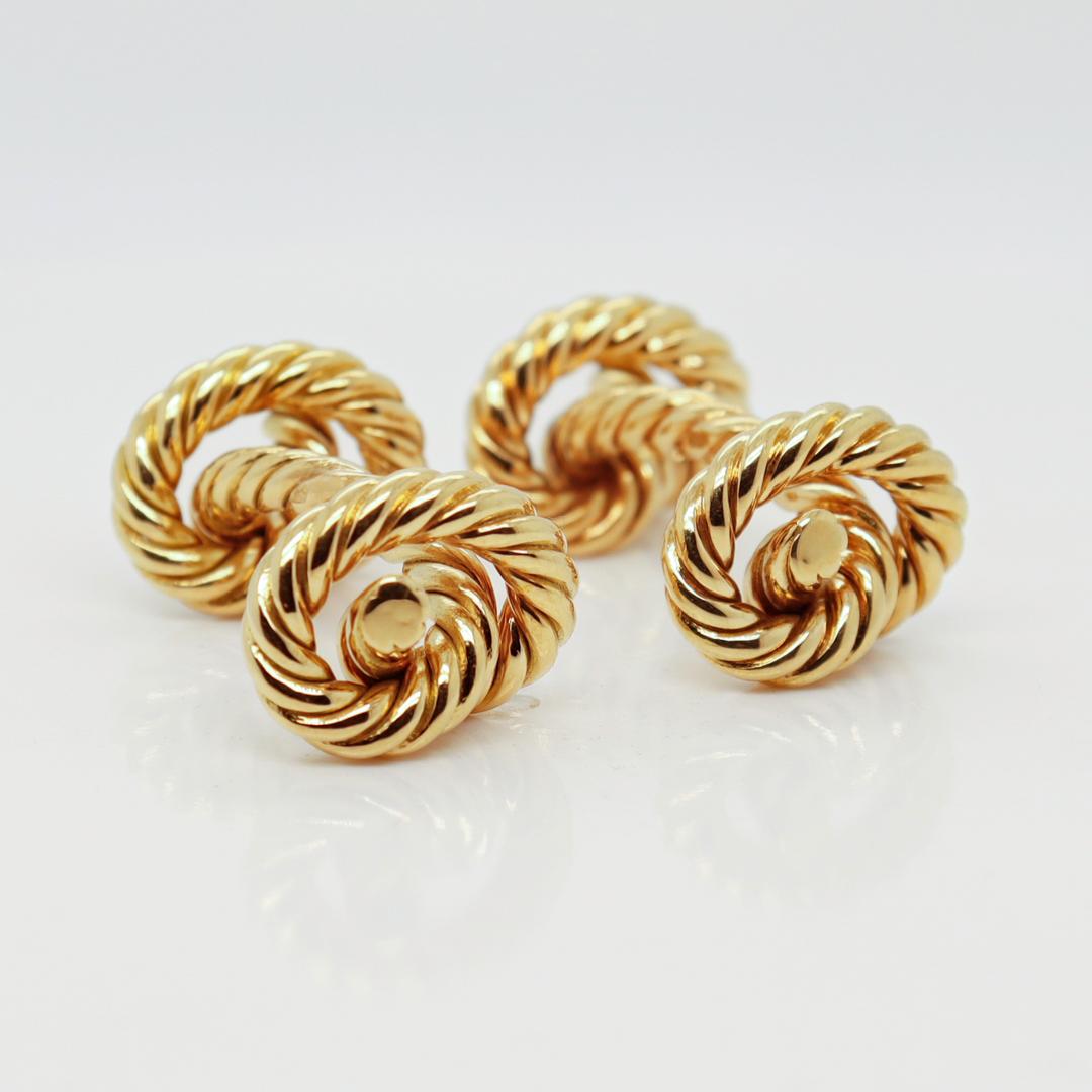 Pair of Hermes Paris 18K Gold Rope Twist / Figural Knot Cufflinks In Good Condition For Sale In Philadelphia, PA