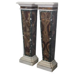 Paire d'hermès en pierre dure