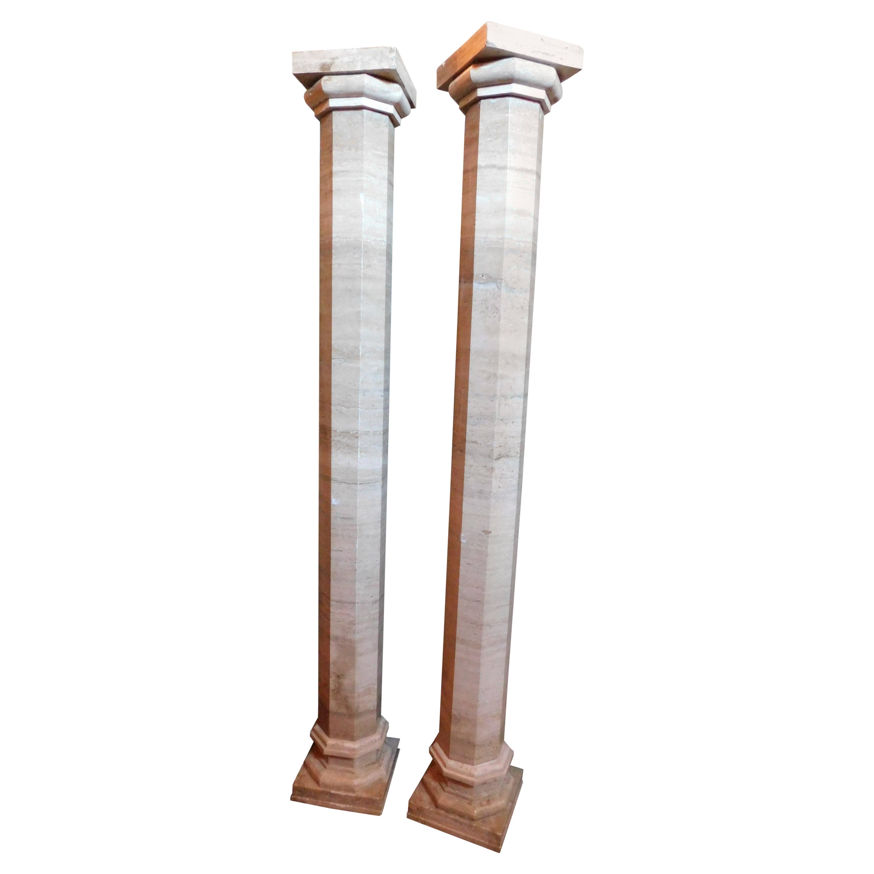 par de columnas hexagonales de mármol beige, Italia en venta