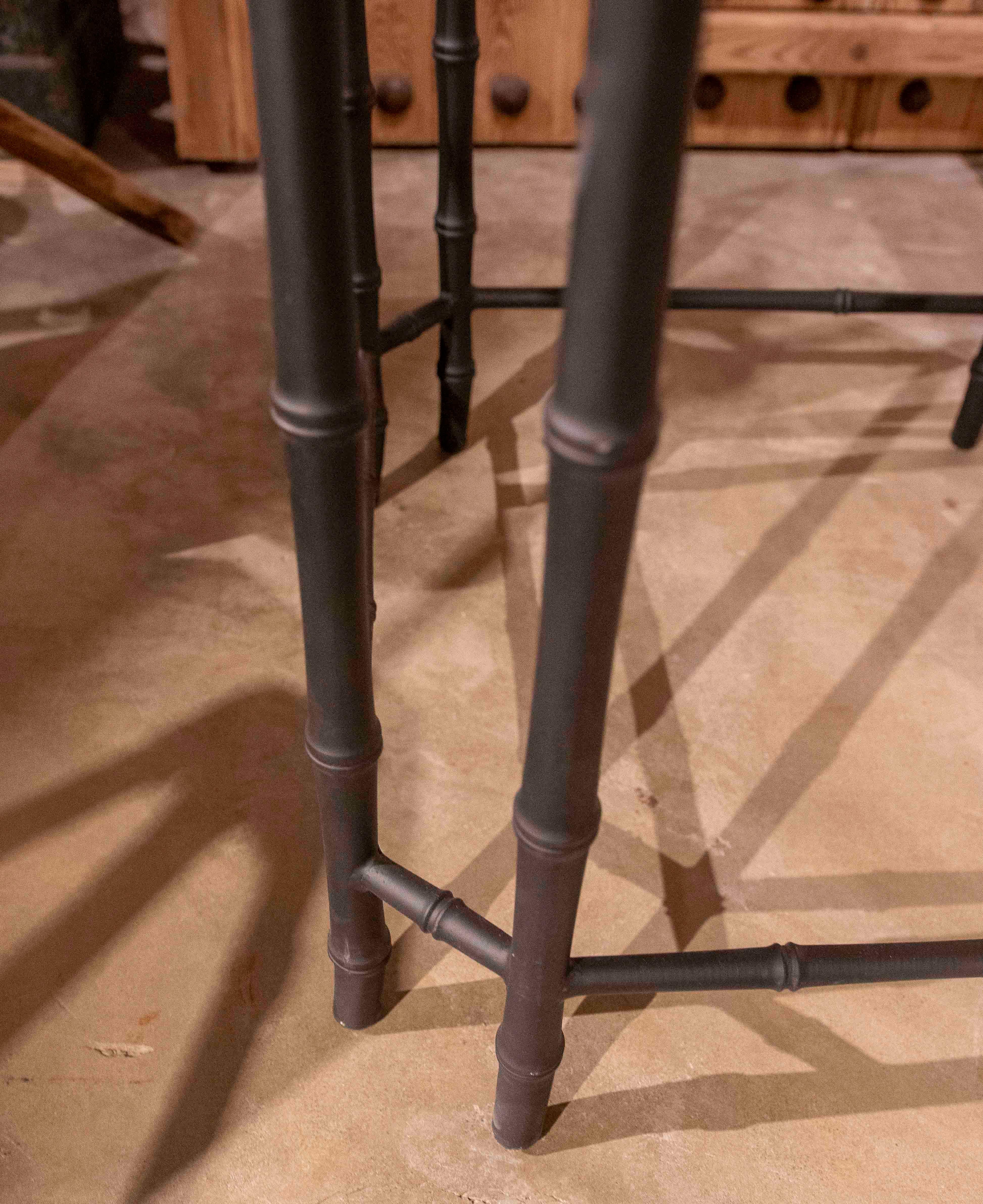 Pair of Hexagonal Side Tables in Bamboo and Braided Rattan, Colonial Style For Sale 7
