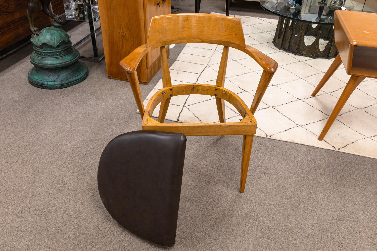 Paire de fauteuils Heywood Wakefield conçus par Leo Jiranek et Ernest Herrmann en vente 6