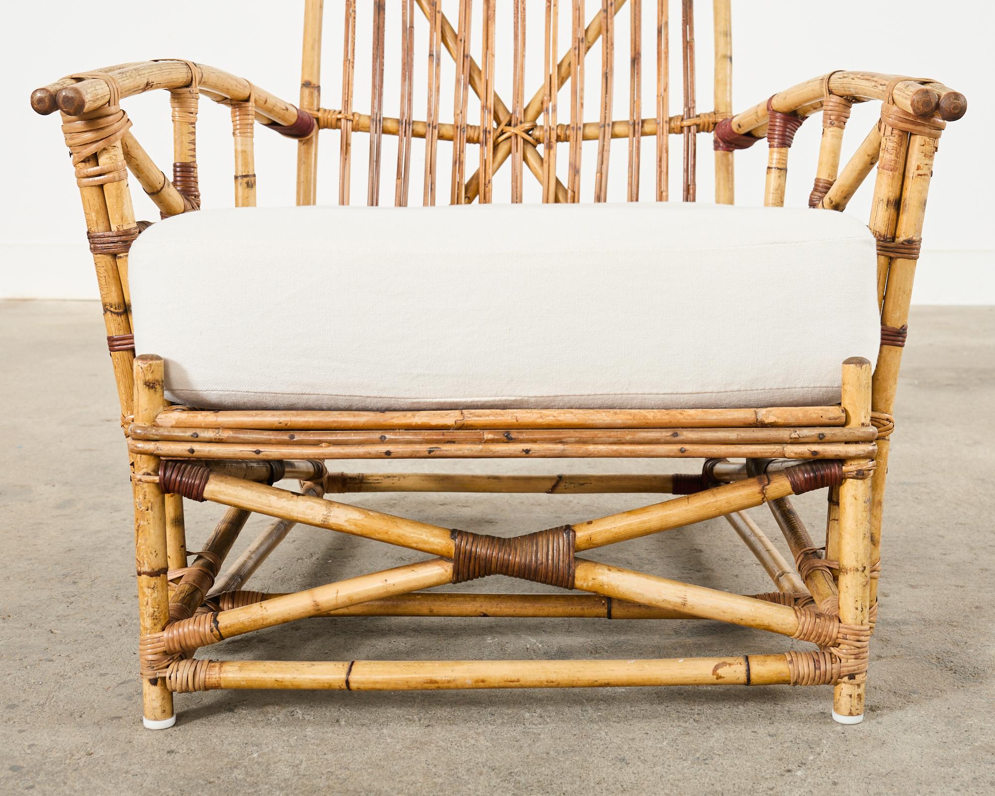 Paire de chaises longues en rotin Heywood-Wakefield Arts and Crafts  en vente 11