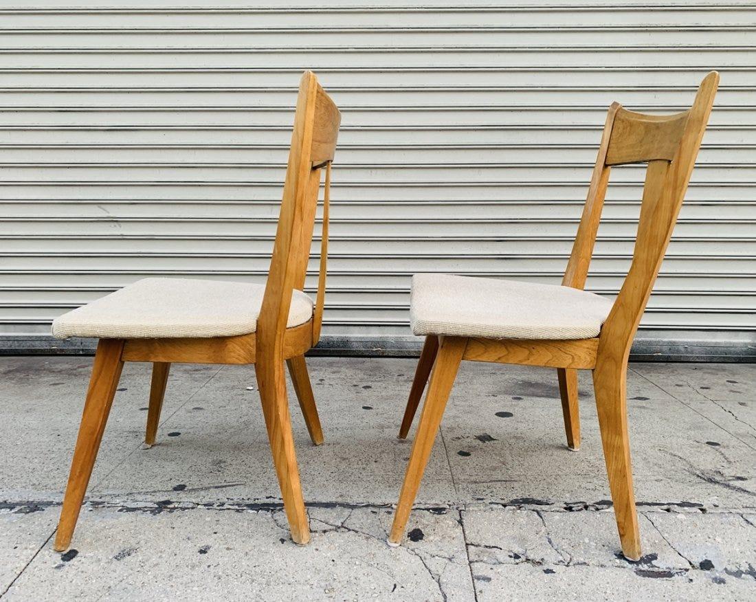 Pair of Heywood Wakefield Side Chairs In Good Condition In Los Angeles, CA