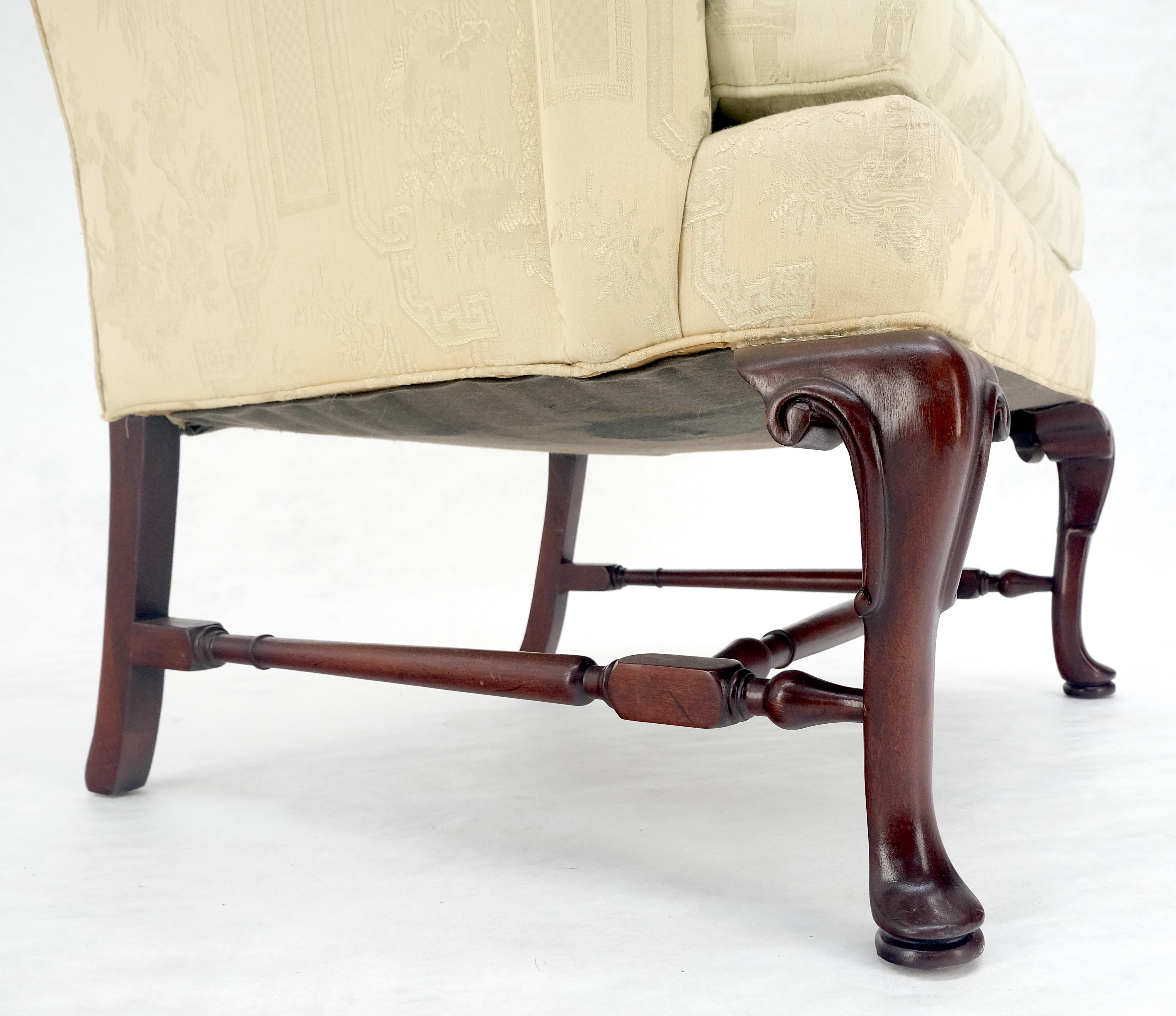 Pair of Hickory c1960s Very fine Mahogany Queen Ann Bases Arm Wingback Chairs For Sale 10