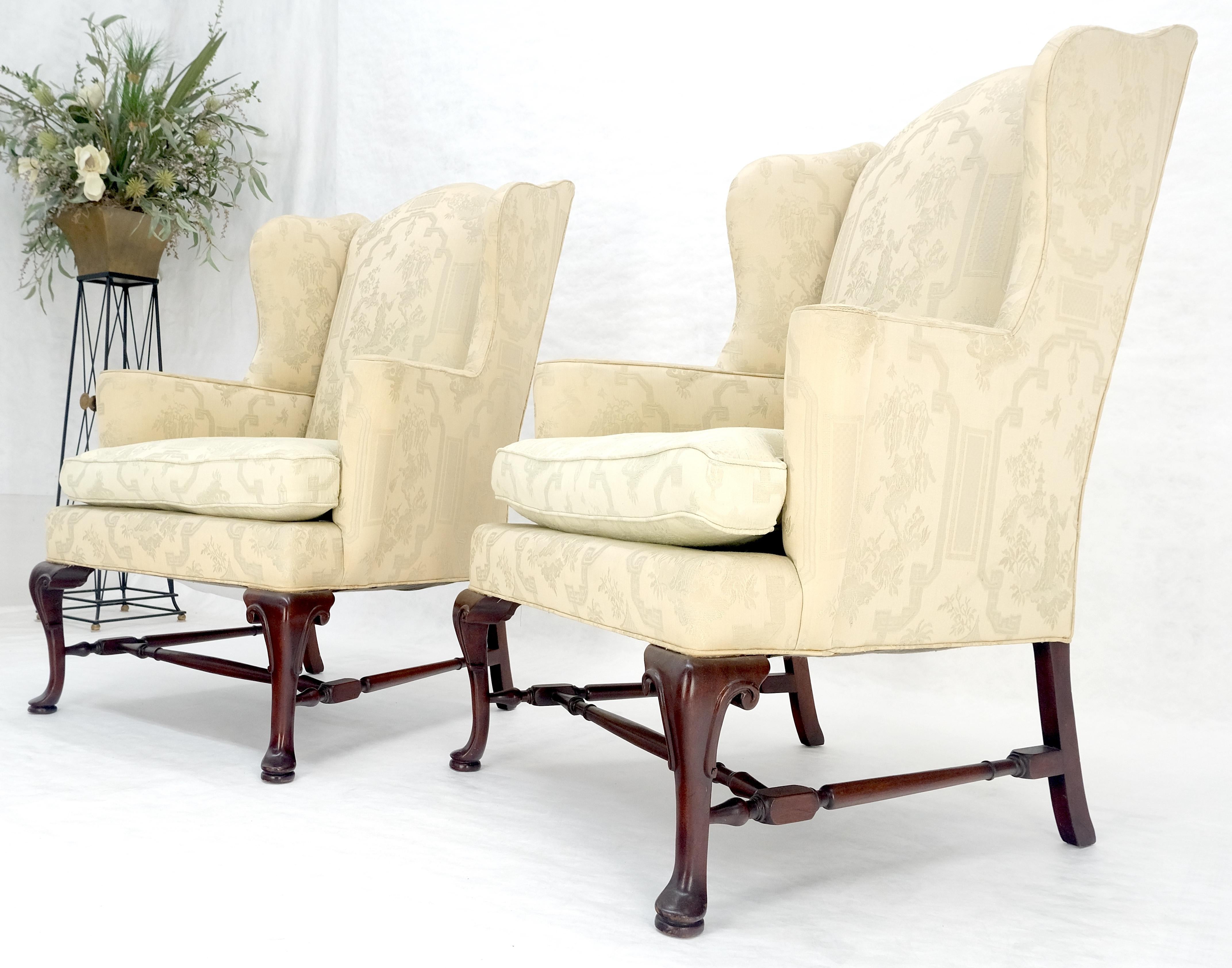 Pair of Hickory c1960s Very fine Mahogany Queen Ann Bases Arm Wingback Chairs In Good Condition For Sale In Rockaway, NJ