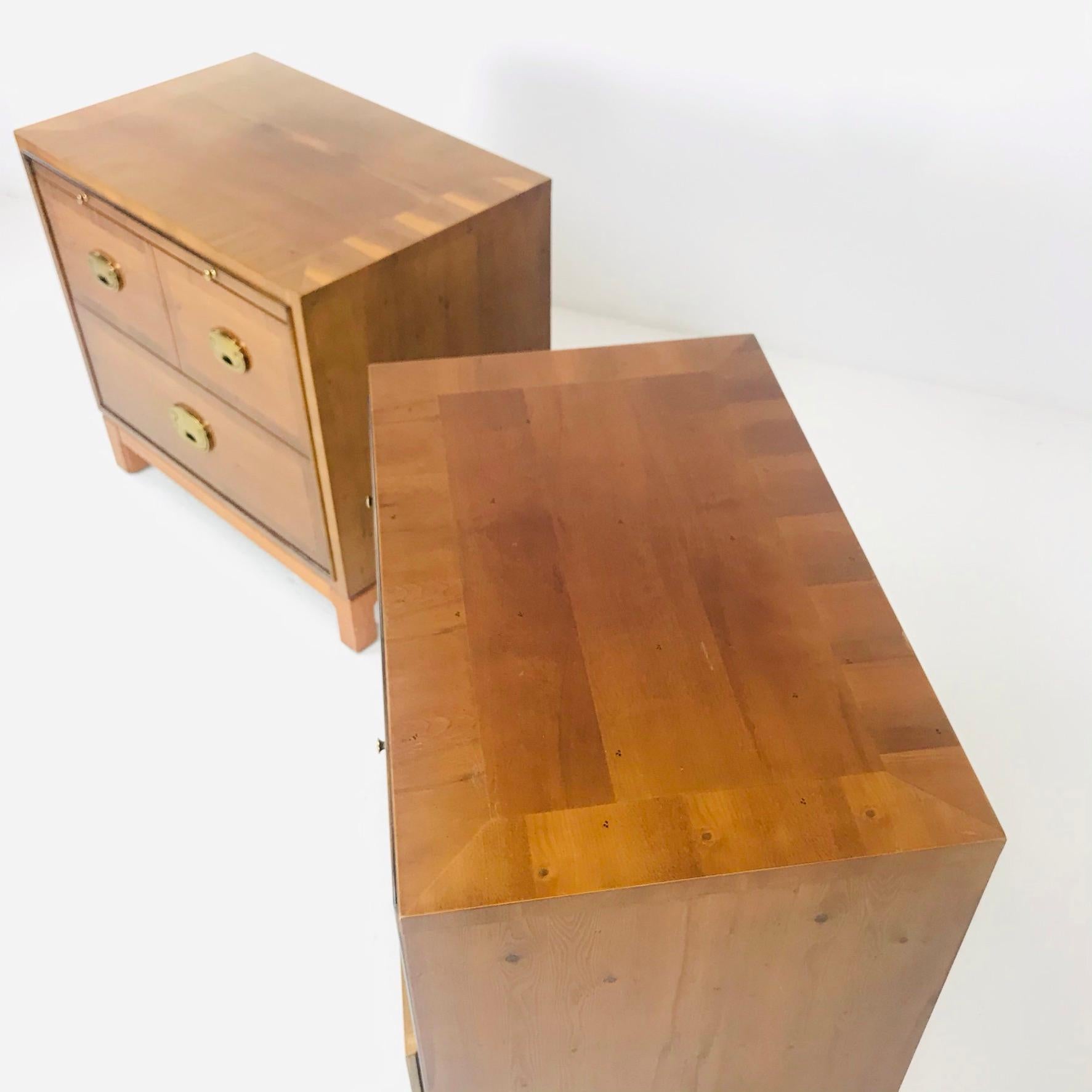 Late 20th Century Pair of Hickory Chinoiserie Campaign Style Nightstands