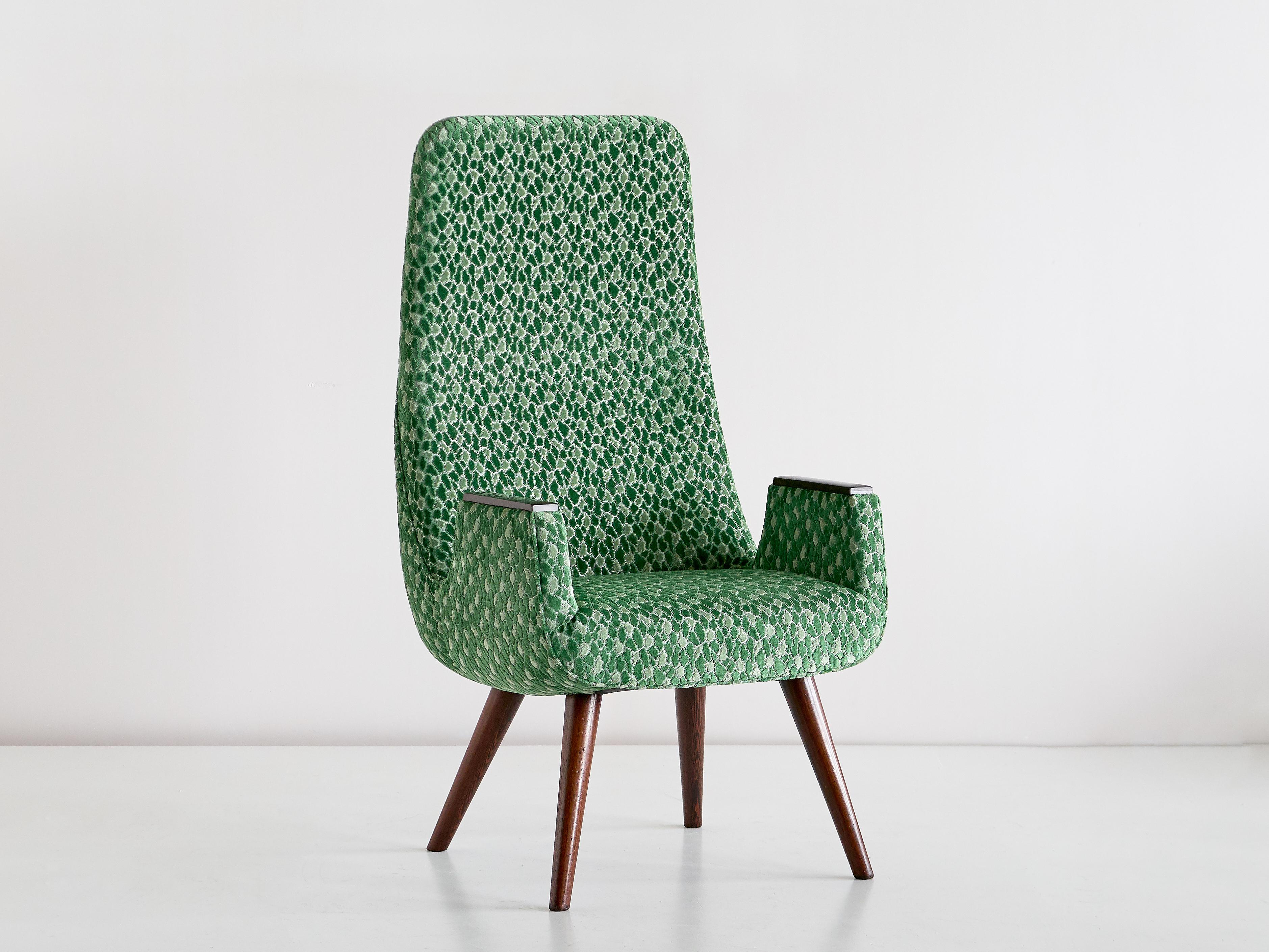 Mid-Century Modern Pair of High Back Armchairs in Green Braquenié Velvet and Wengé Wood, 1950s For Sale