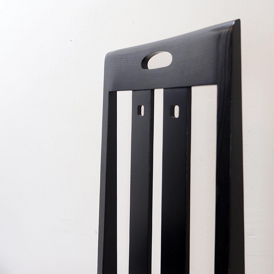 Pair of high back chairs 'Ingram' by Charles Rennie Mackintosh for Cassina1980s For Sale 3