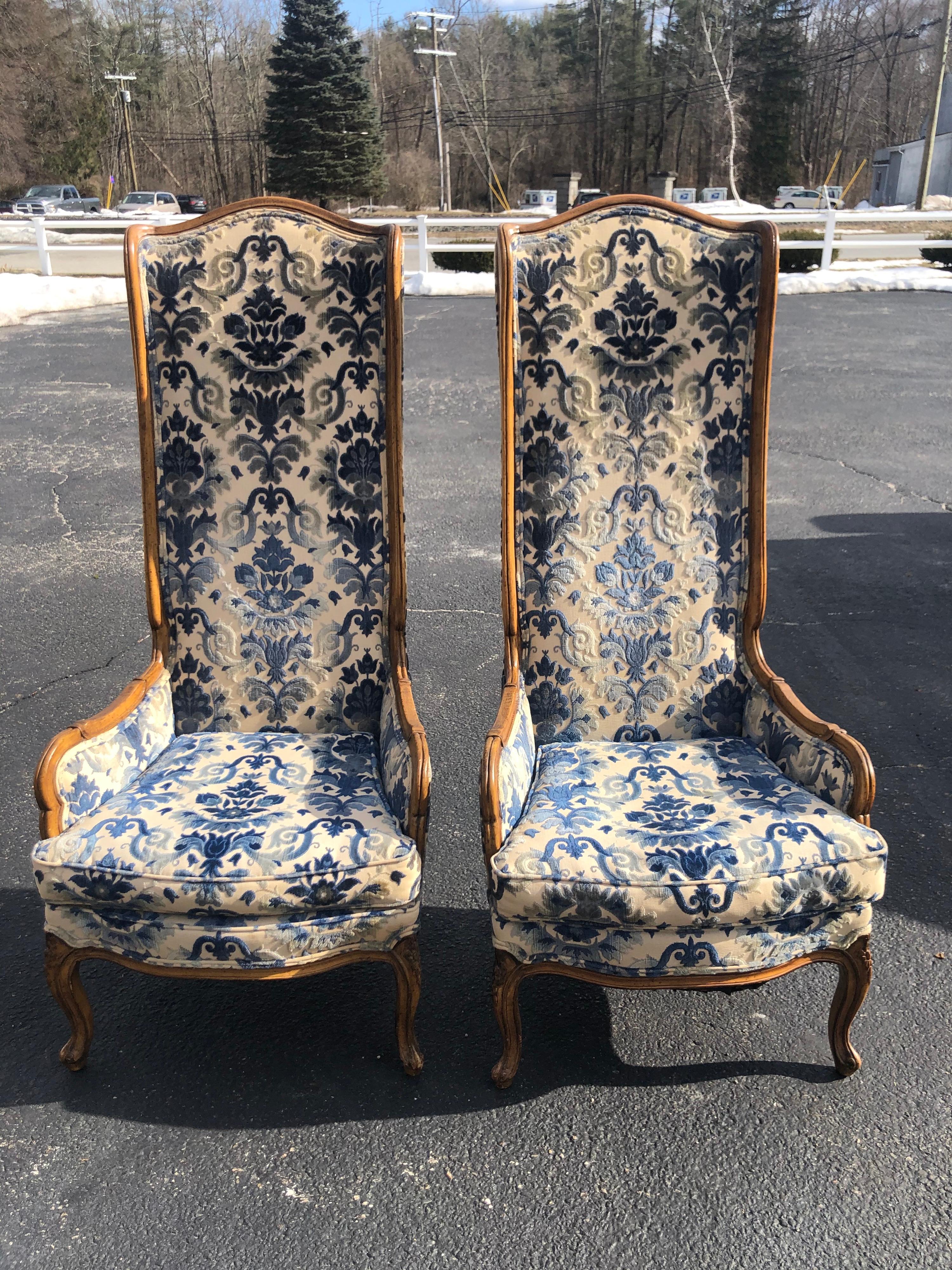 Pair of High Back Hollywood Regency Throne Chairs In Excellent Condition In Redding, CT