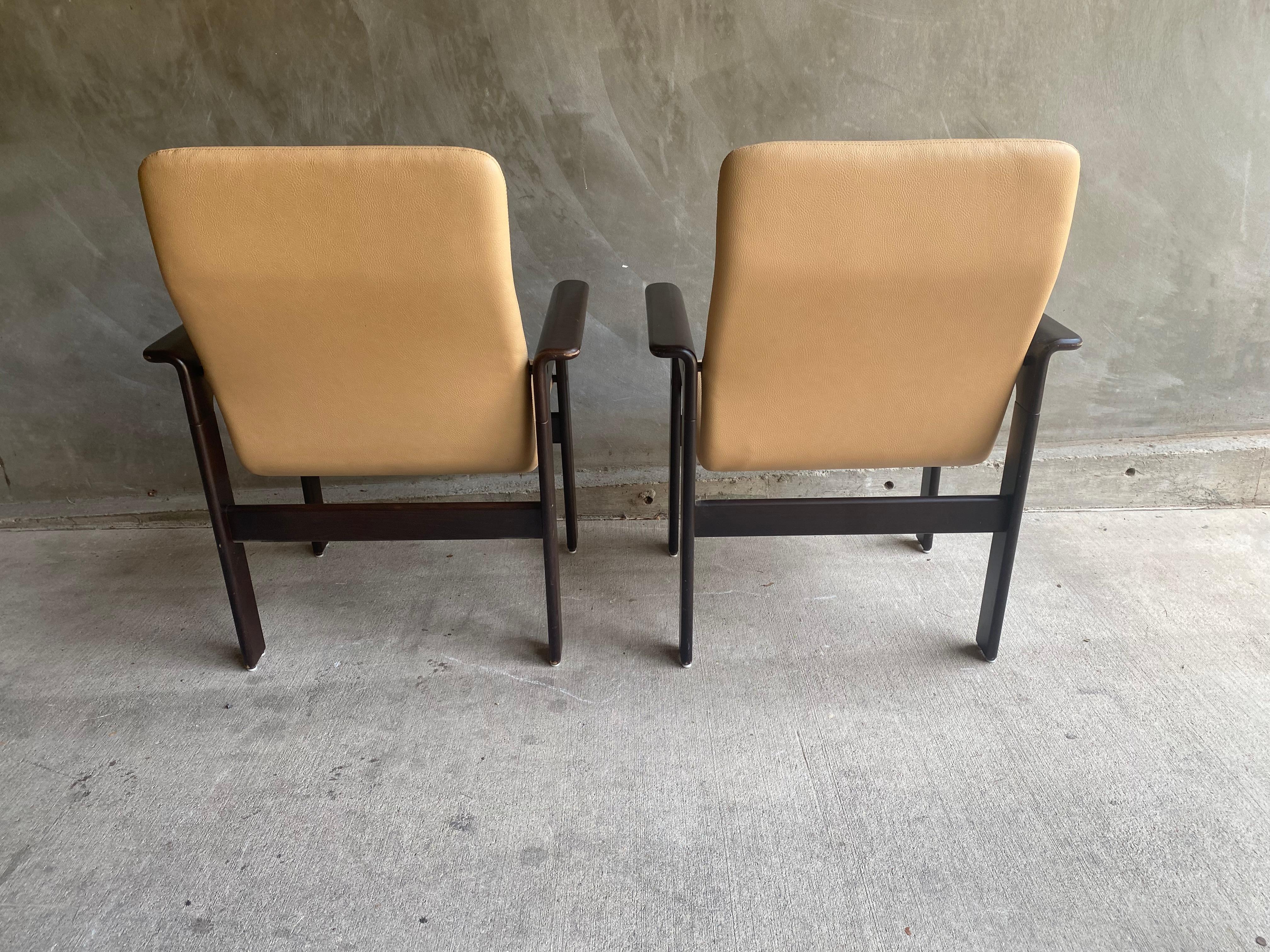 Pair of High Back Leather Armchairs, by Bruno Rey for Dietiker 1