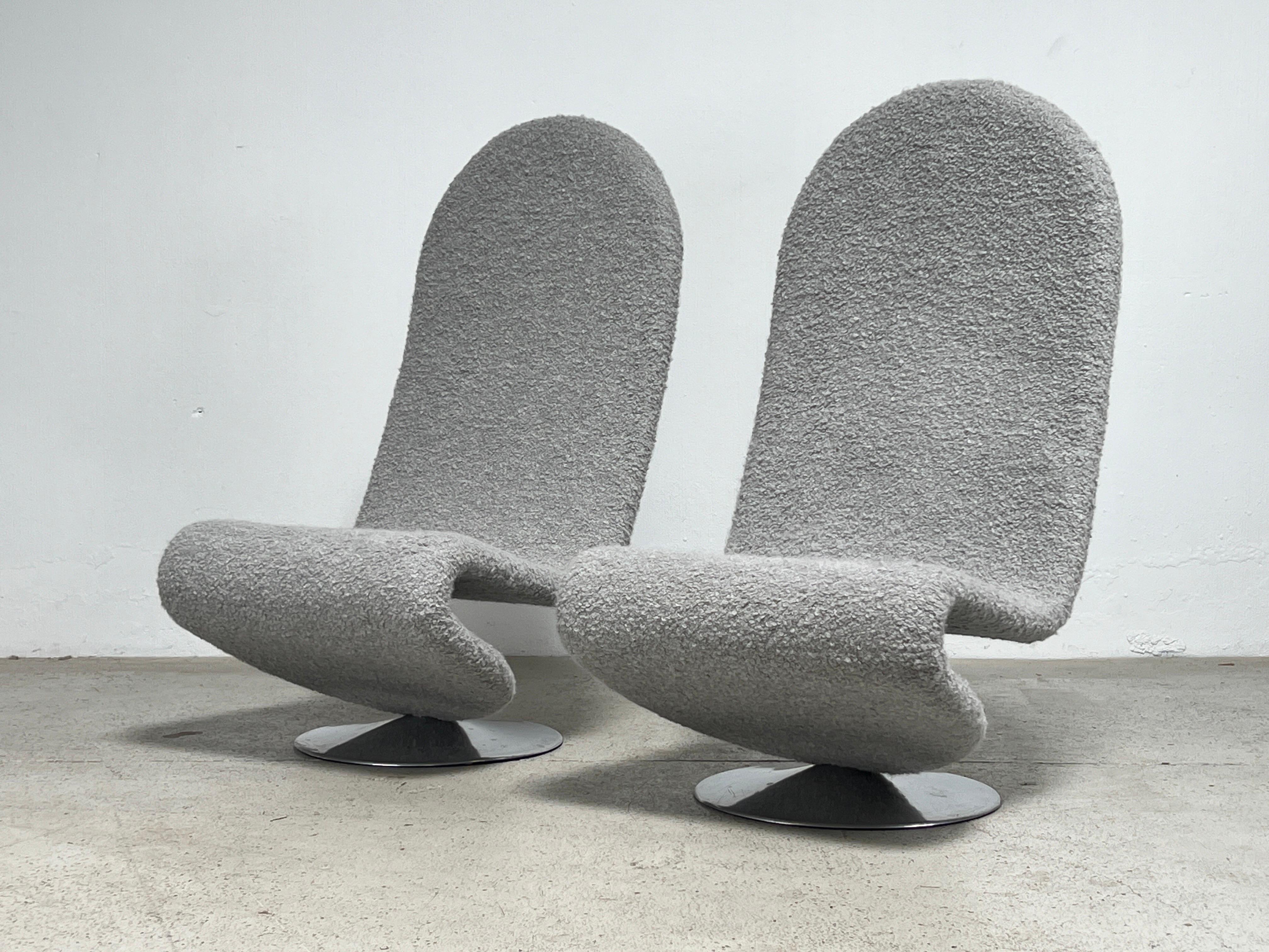 Pair of High Back Lounge Chairs by Verner Panton For Sale 6