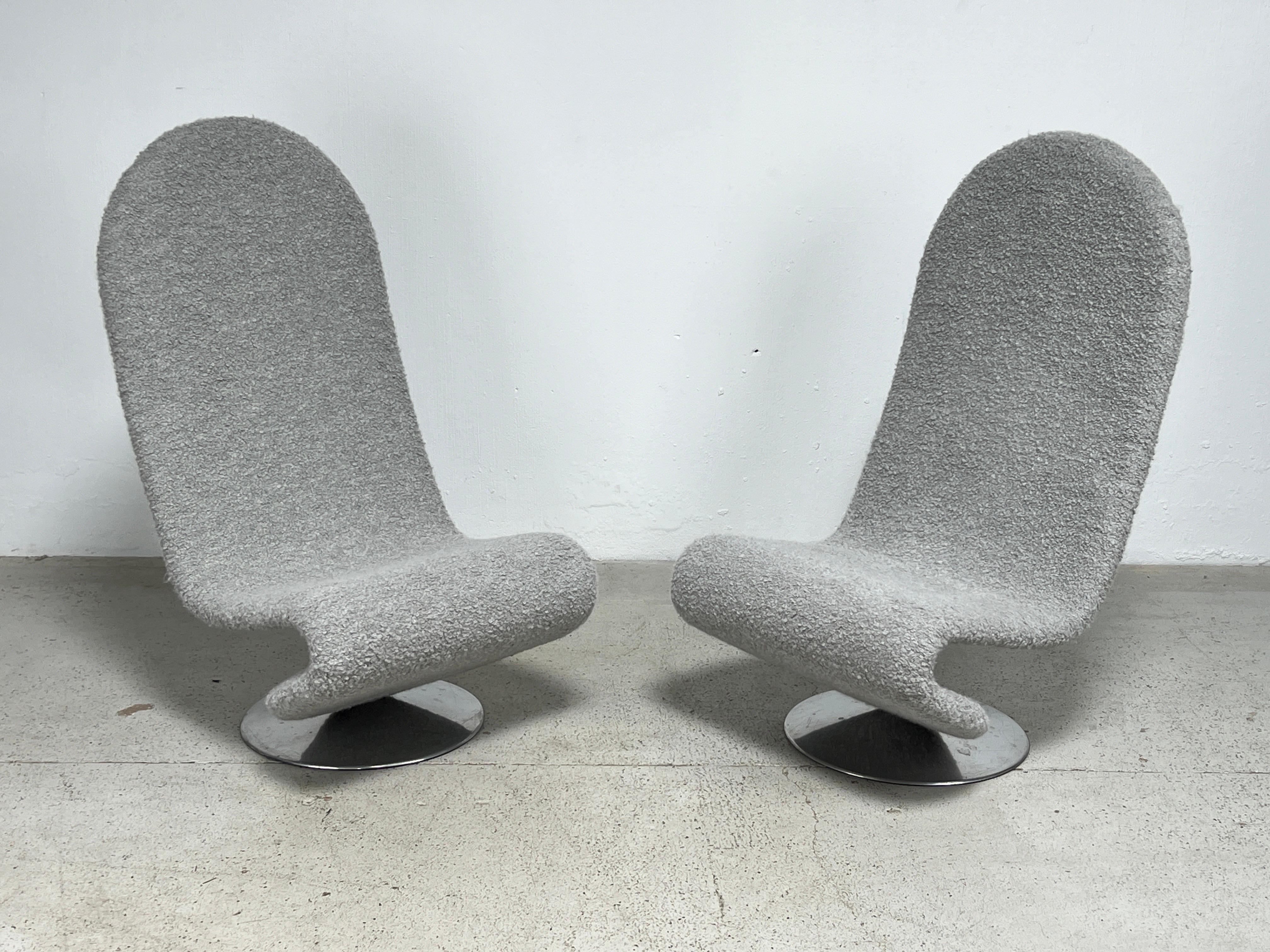 Pair of High Back Lounge Chairs by Verner Panton For Sale 2