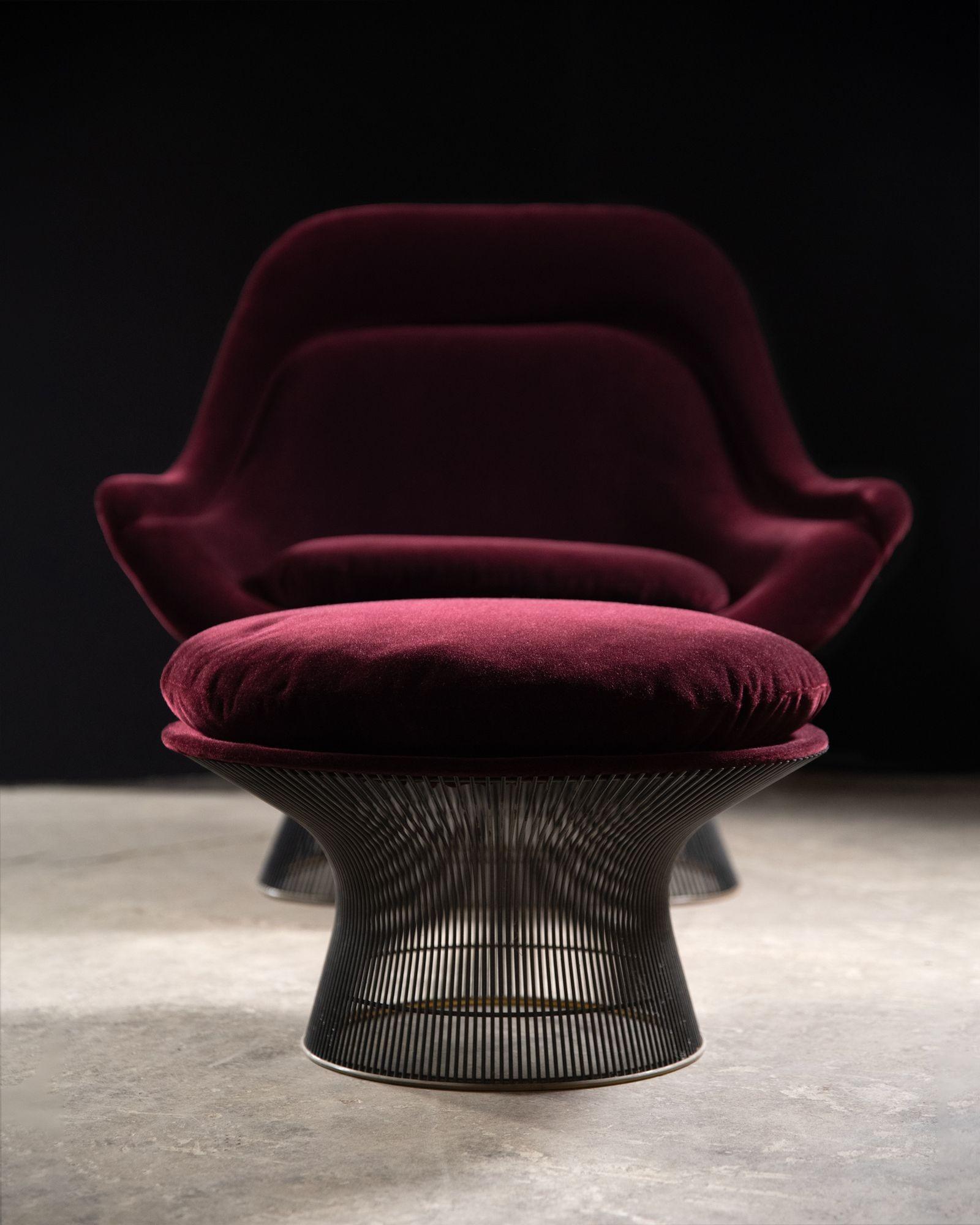 Early production high back lounge chairs and ottoman designed by Warren Platner from The Platner Collection in bronze, 1966 for Knoll International. Both lounges and ottoman are in excellent condition with new foam and new Knoll mohair velvet