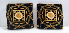 Paire de coussins jetables noirs de haute qualité de Gianni Versace, Italie, années 1980-1990