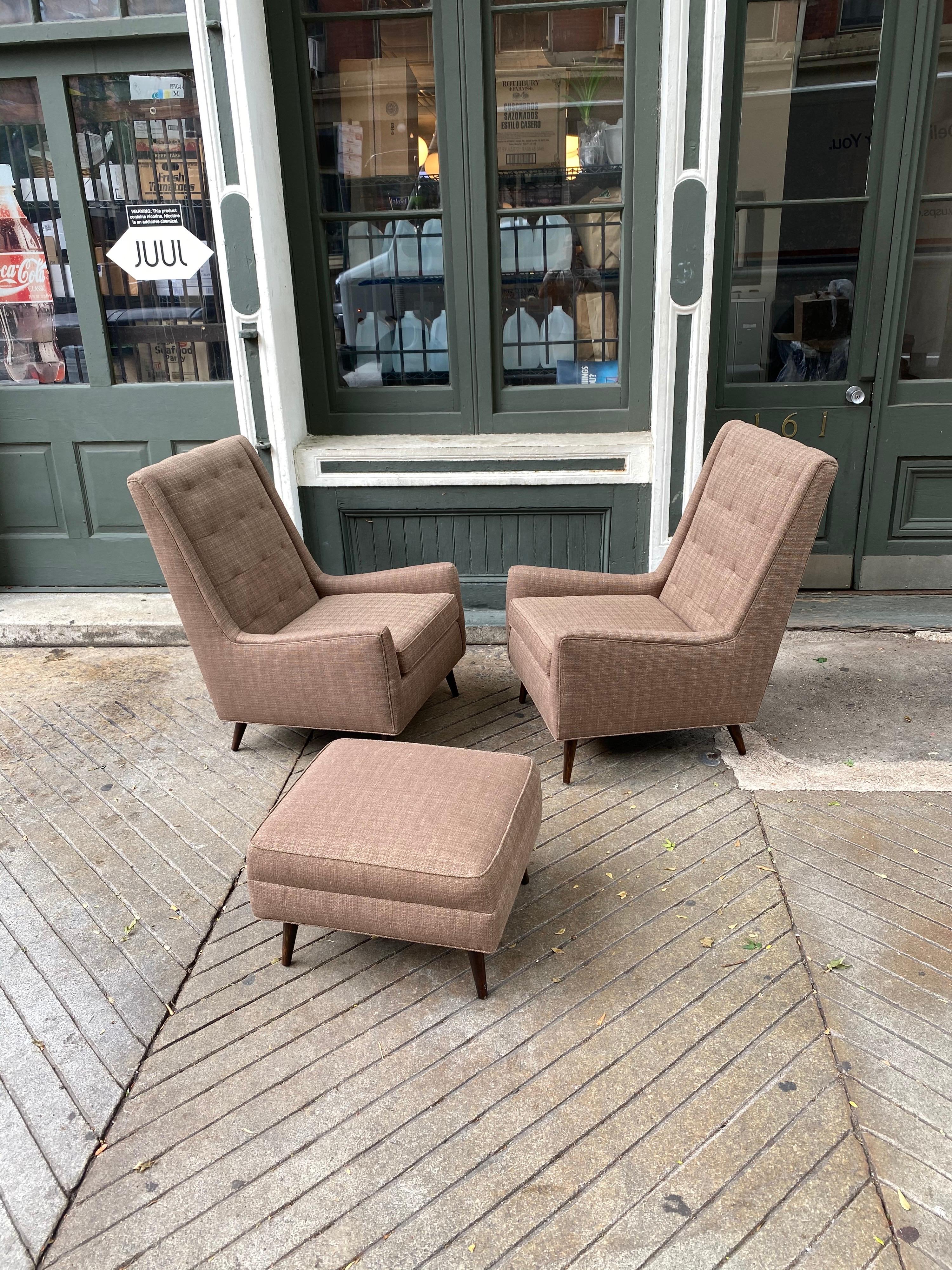 Mid-Century Modern Pair of Highback Paul McCobb Style Lounge Chairs and Ottoman