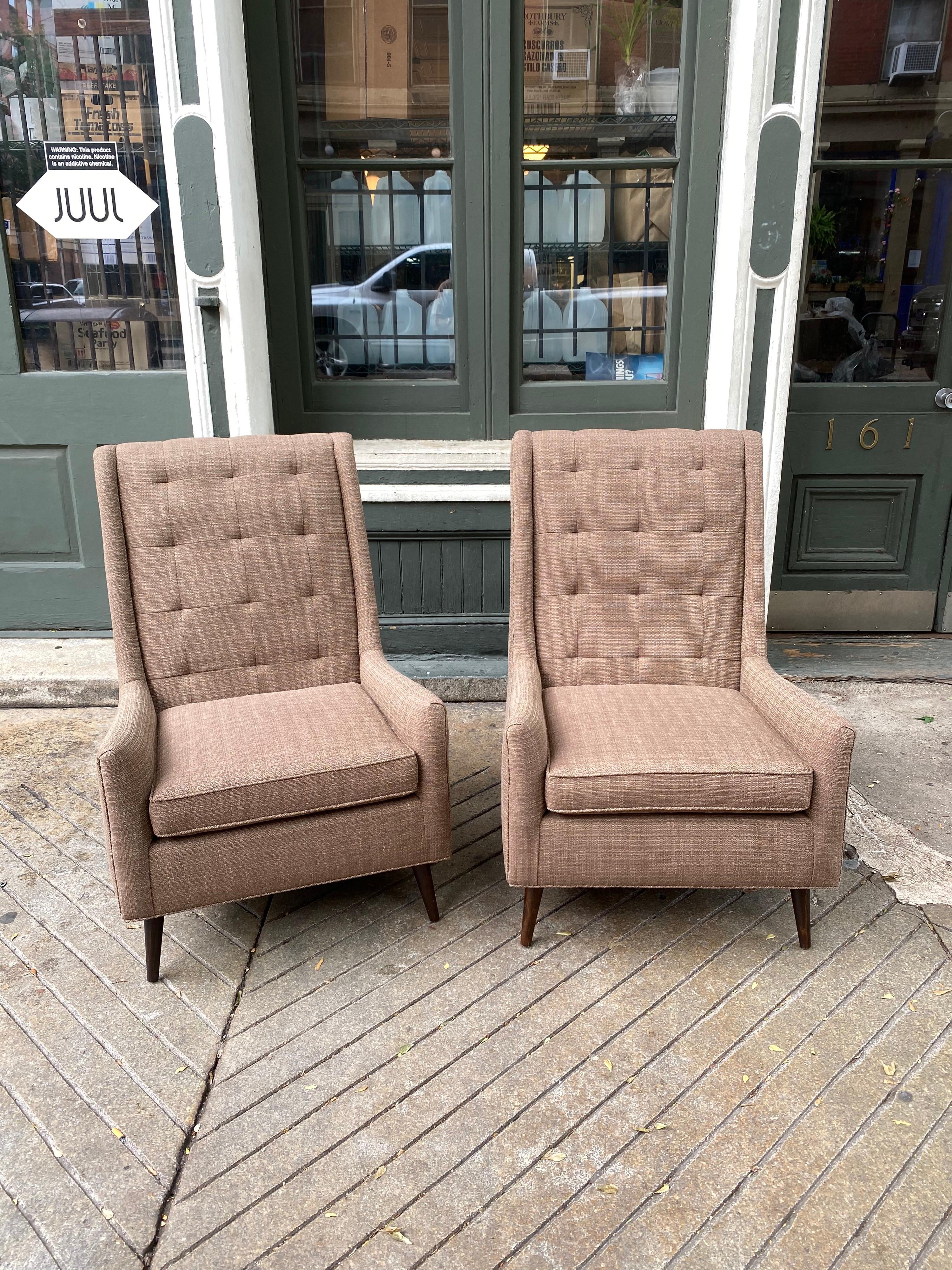 Mid-20th Century Pair of Highback Paul McCobb Style Lounge Chairs and Ottoman