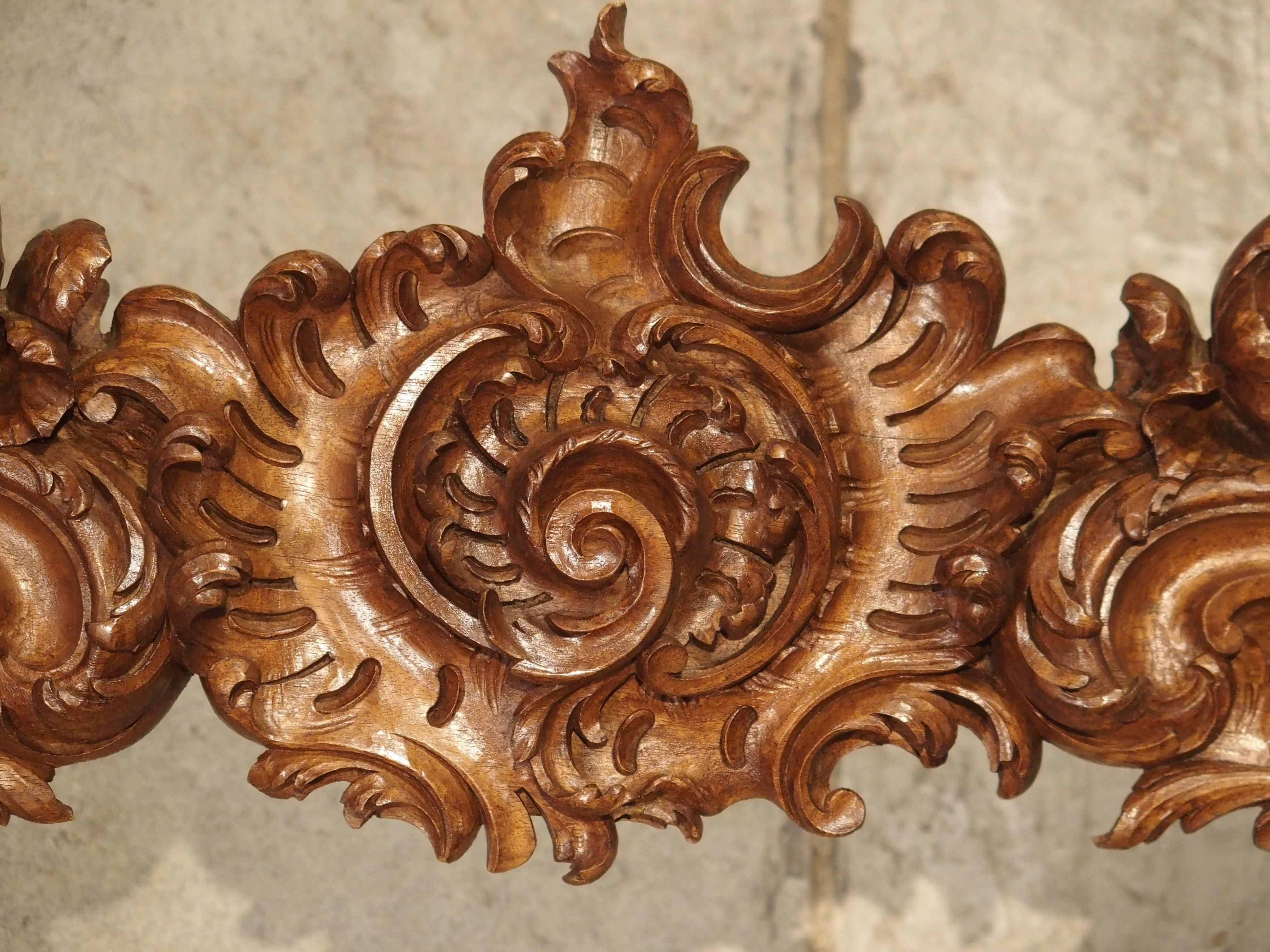 Pair of Highly Carved French Louis XV Style Walnut Valances, Late 19th Century 5