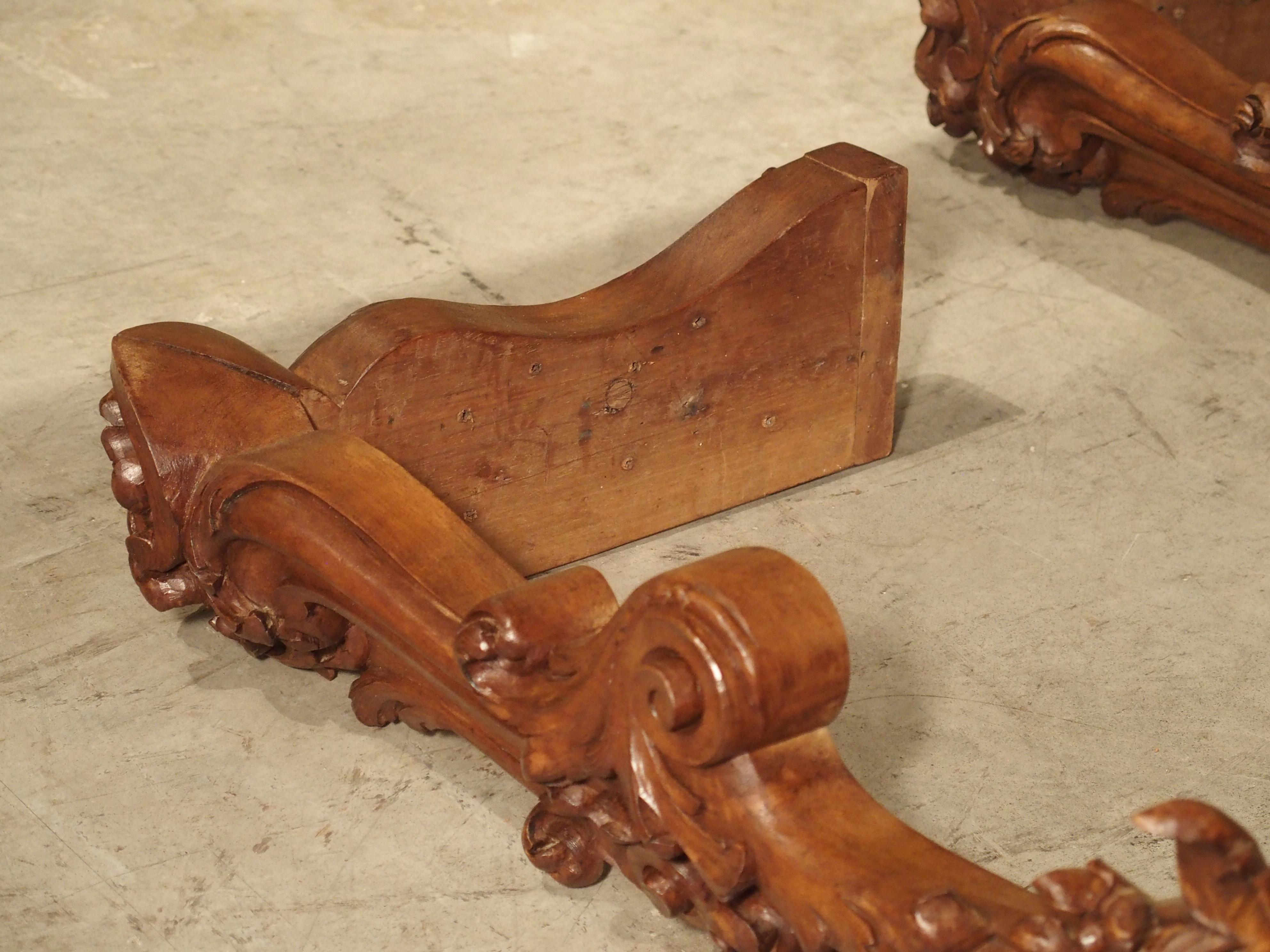 Pair of Highly Carved French Louis XV Style Walnut Valances, Late 19th Century 14