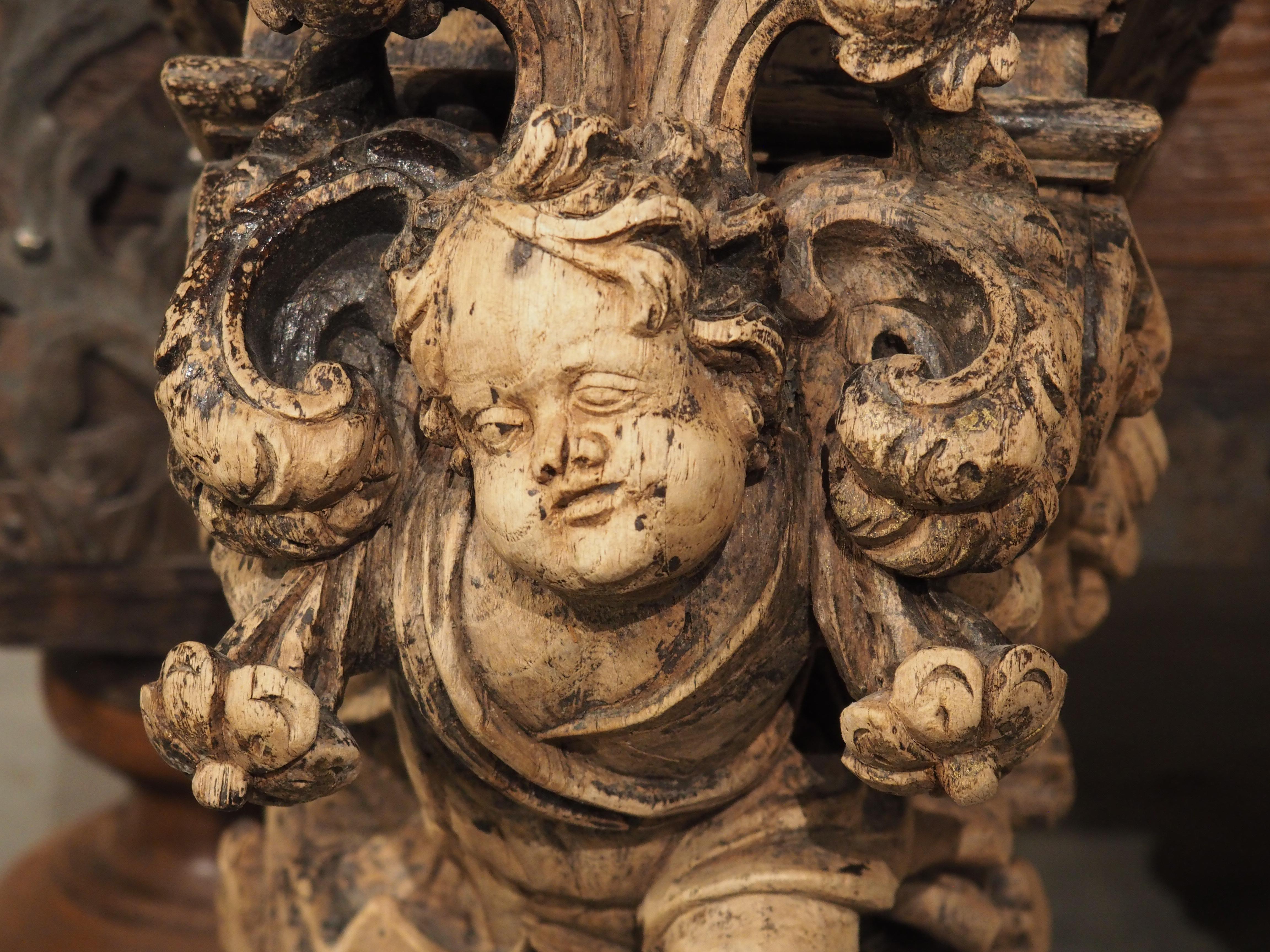 Pair of Highly Carved Partially Stripped French Oak Cherub Brackets, C. 1850 In Good Condition For Sale In Dallas, TX