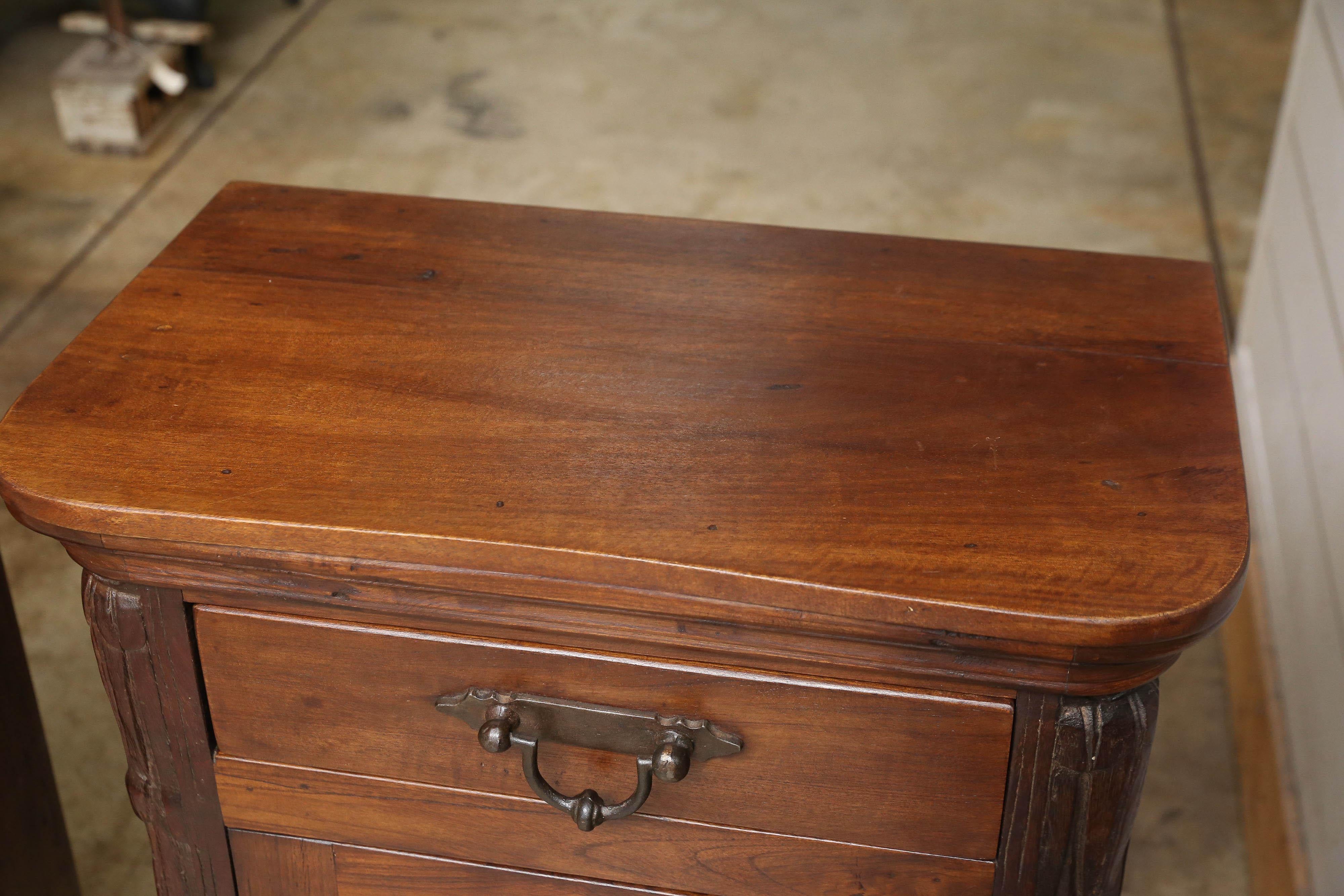 Indian Pair of Highly Decorative Solid Teak Wood Nightstands from Plantation Homes