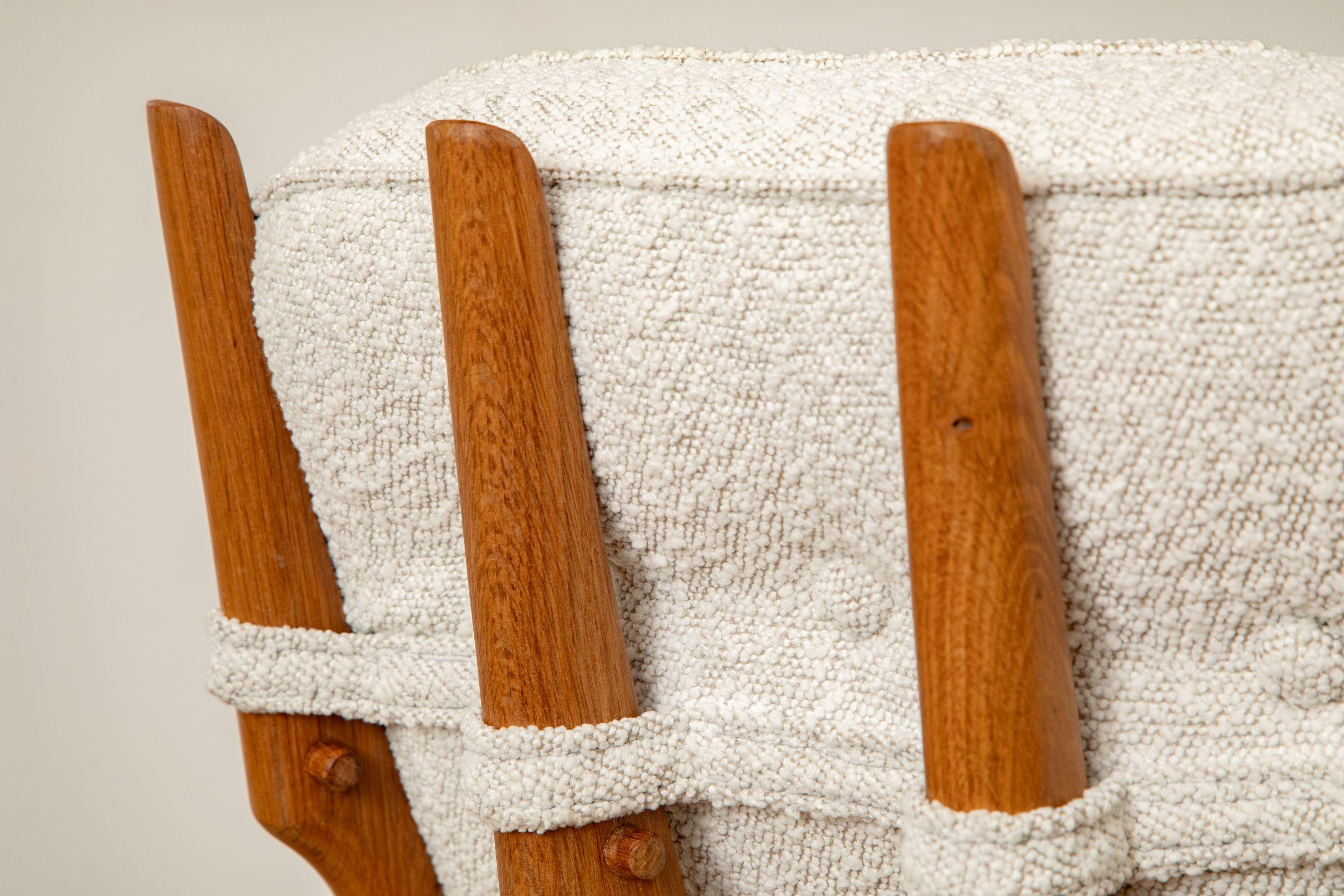 Paire de chaises longues His and Her de Guillerme et Chambron en chêne blanc en vente 6