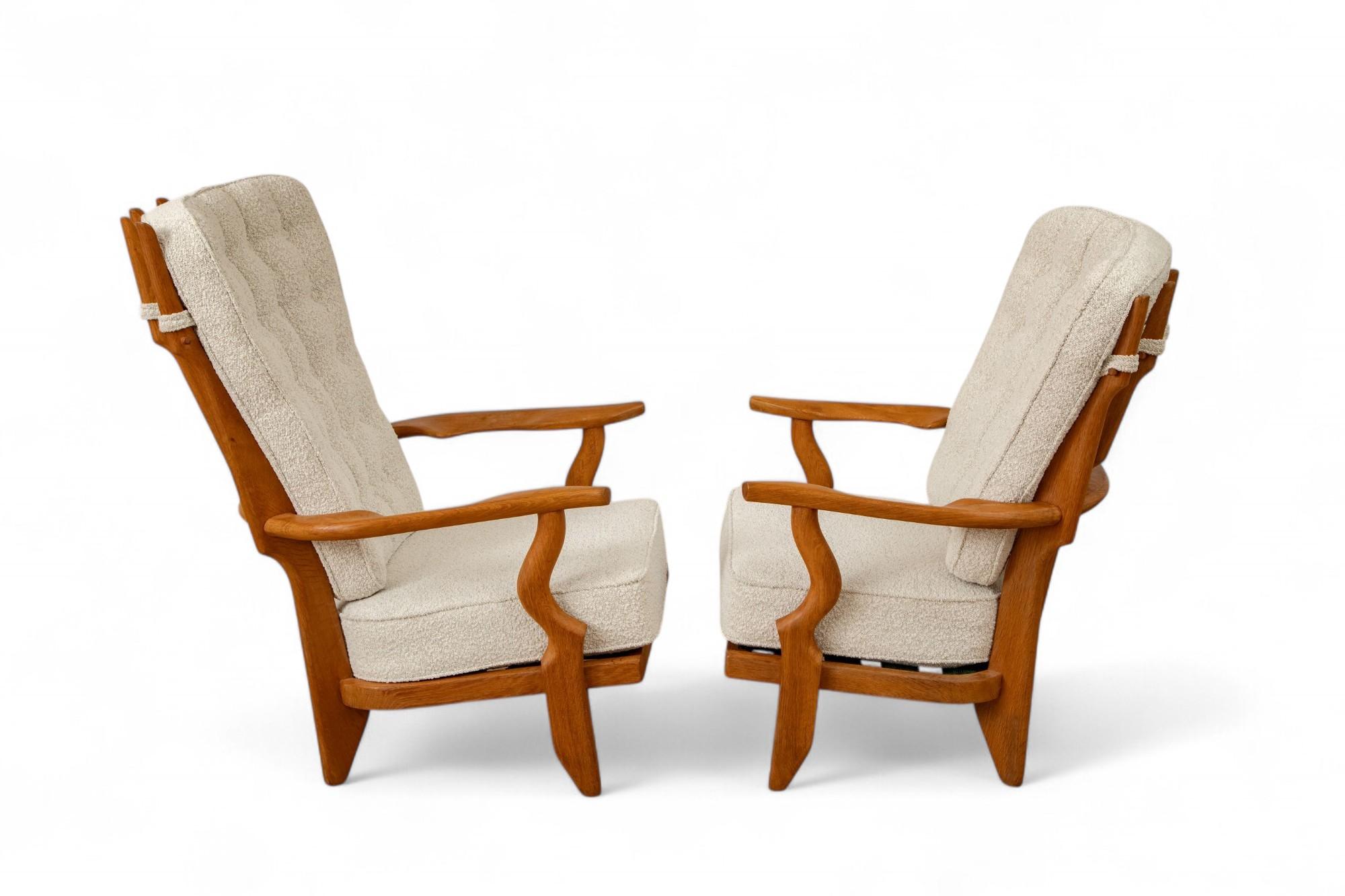 Français Paire de chaises longues His and Her de Guillerme et Chambron en chêne blanc en vente