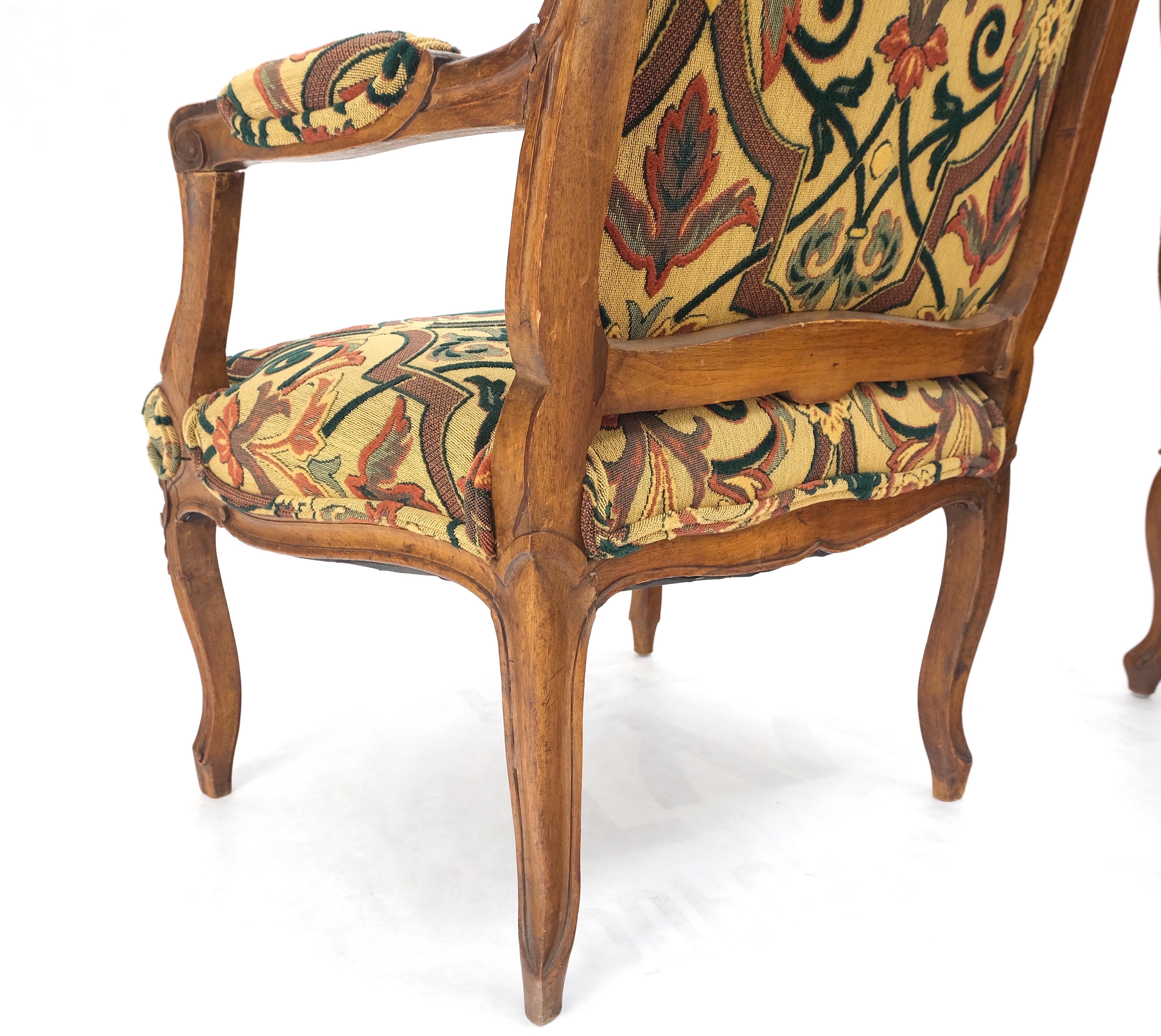 20th Century Pair of His & Hers Finely Carved Walnut Country French Lounge Armchairs Tapestry For Sale