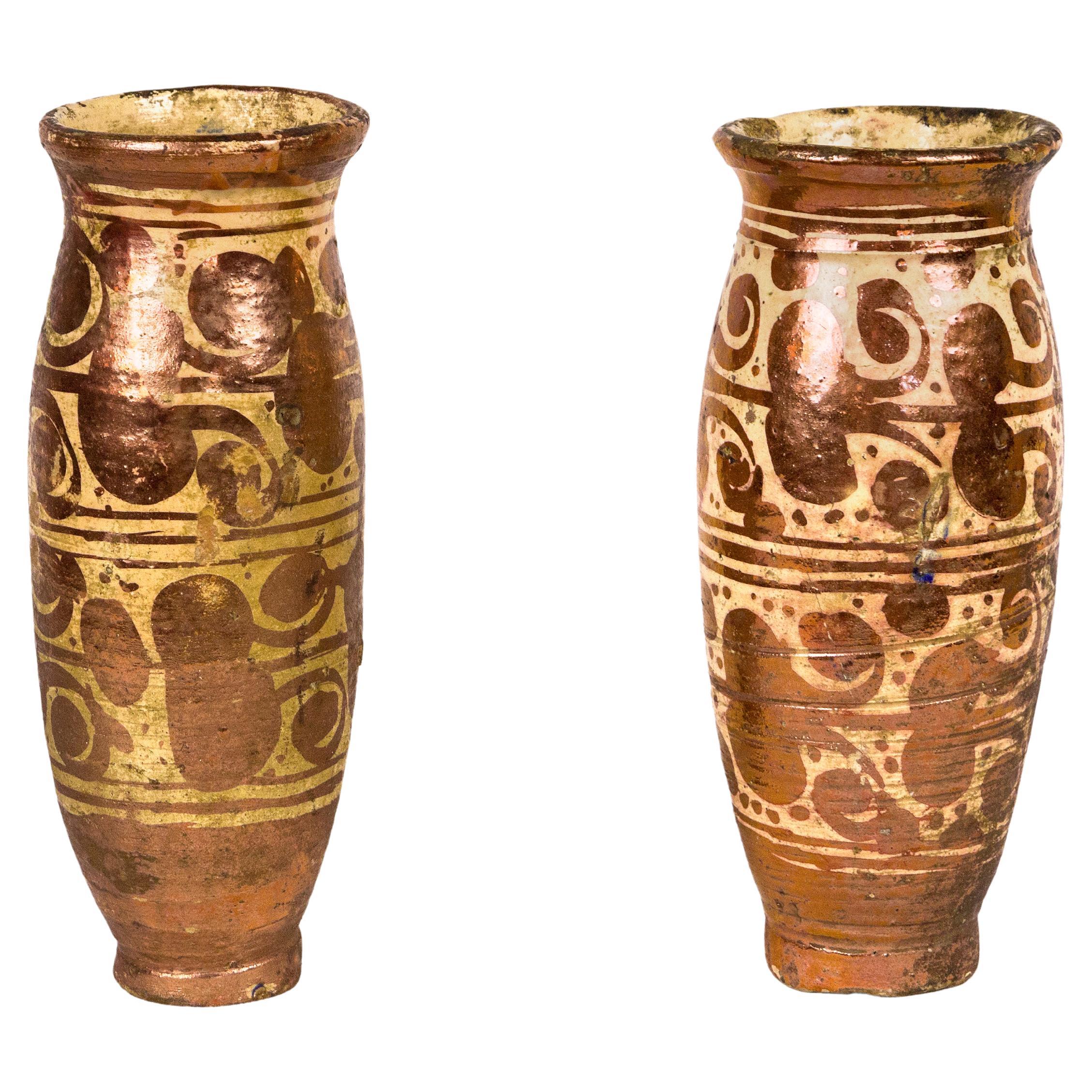 Pair of Hispano-Moresque Copper Lustre Honey Pots, XVII Century, Spain For Sale