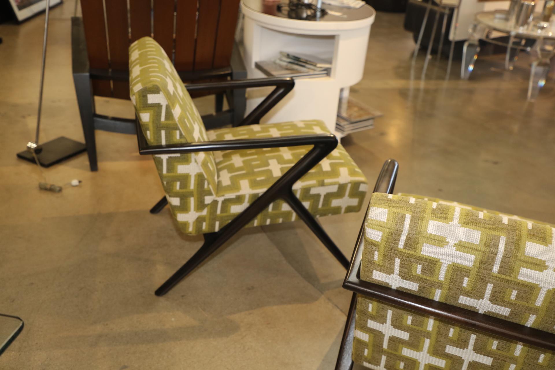Machine-Made Pair of Holly Hunt Capri Chairs