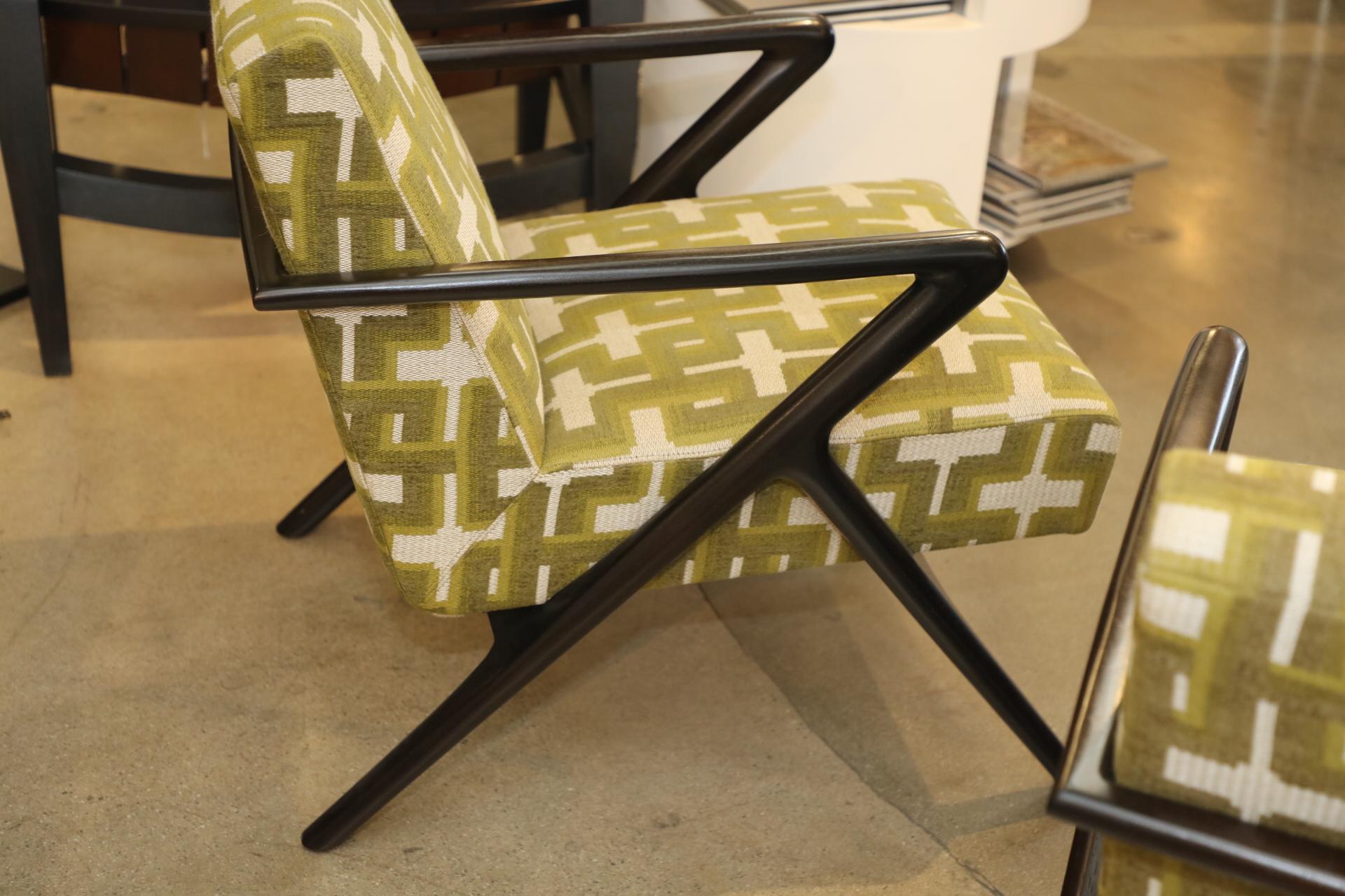 Contemporary Pair of Holly Hunt Capri Chairs